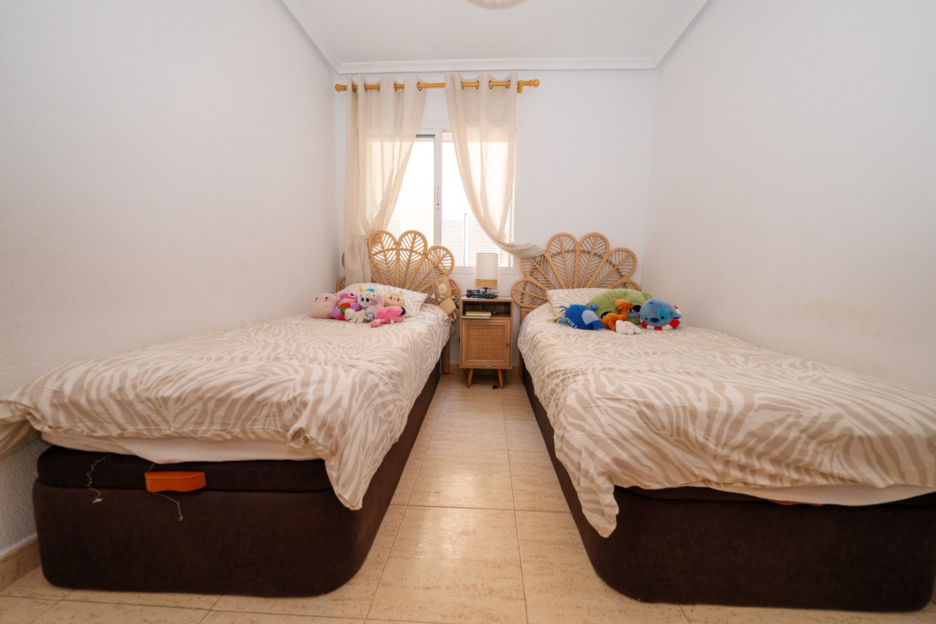 Reventa - Apartment -
Mil Palmeras - Riomar