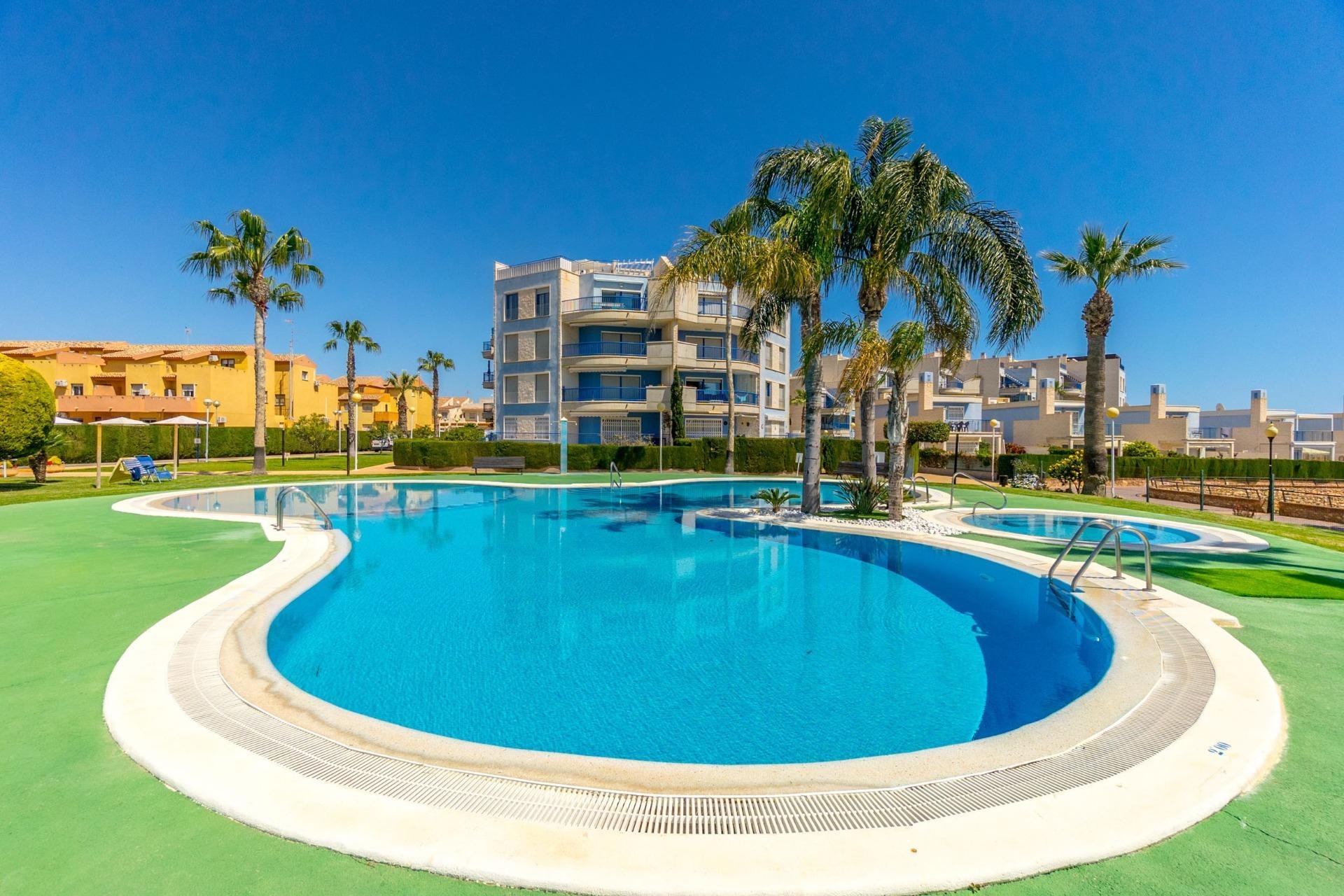Reventa - Apartment -
Orihuela Costa - Campoamor