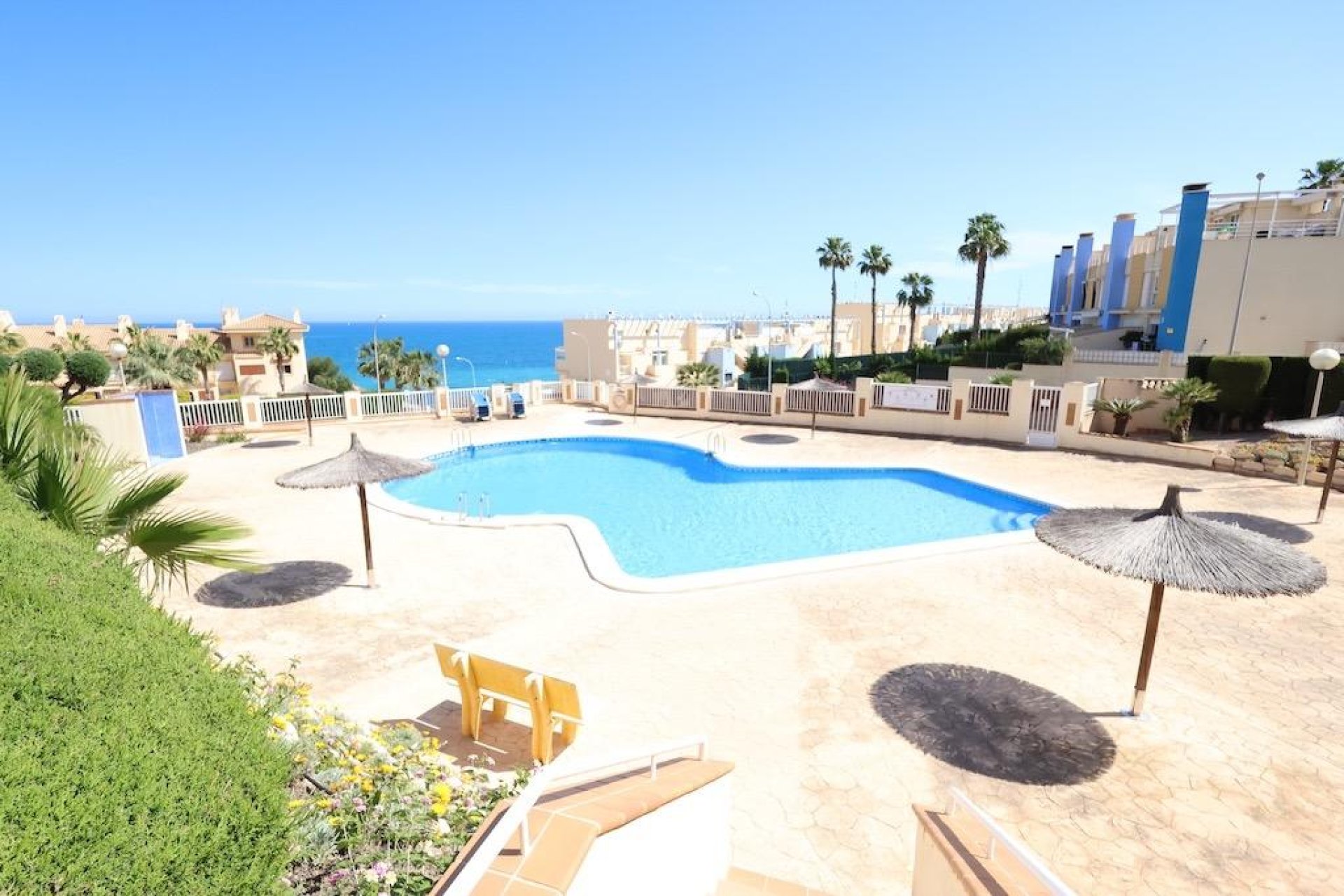 Reventa - Apartment -
Orihuela Costa - Campoamor