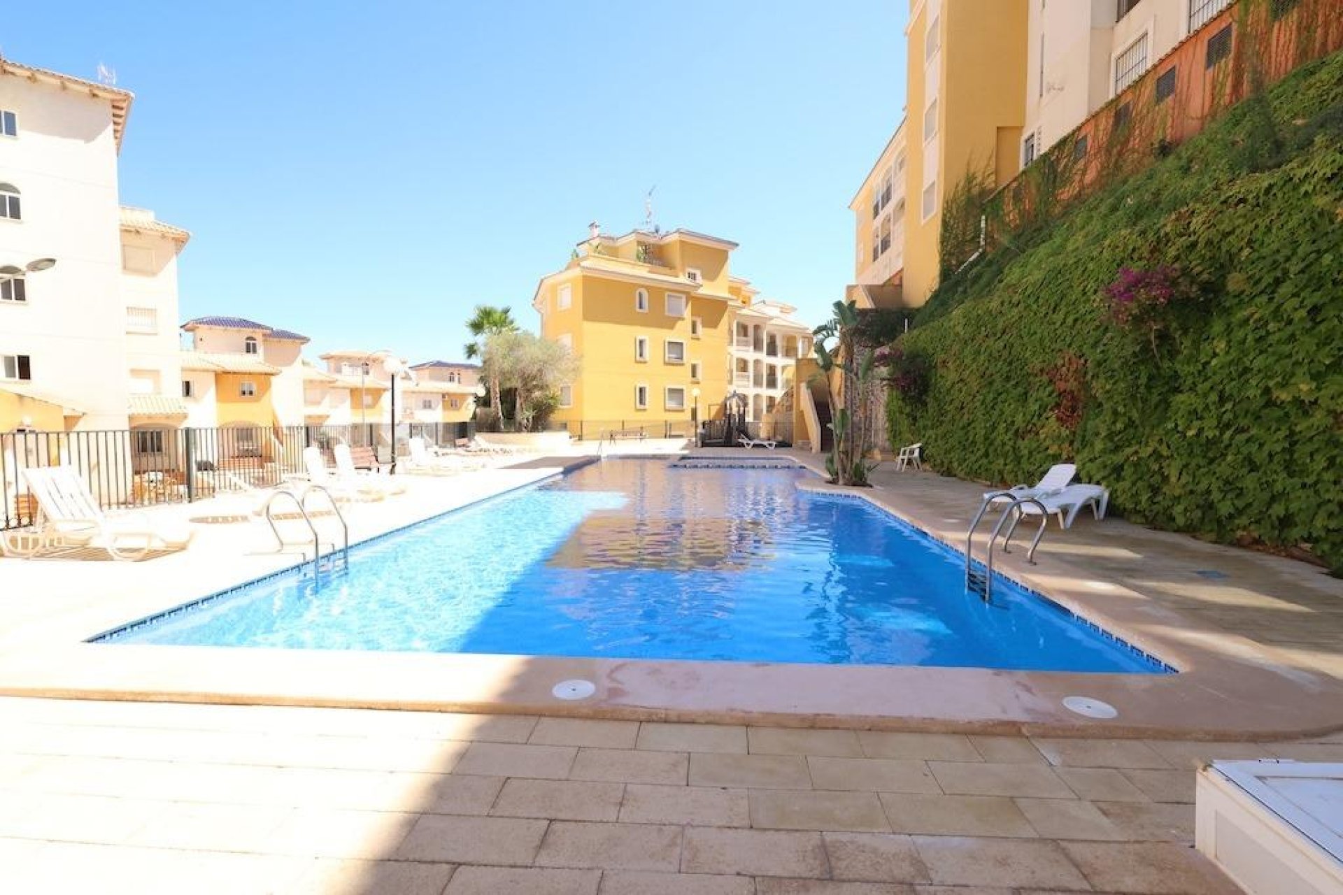 Reventa - Apartment -
Orihuela Costa - Campoamor