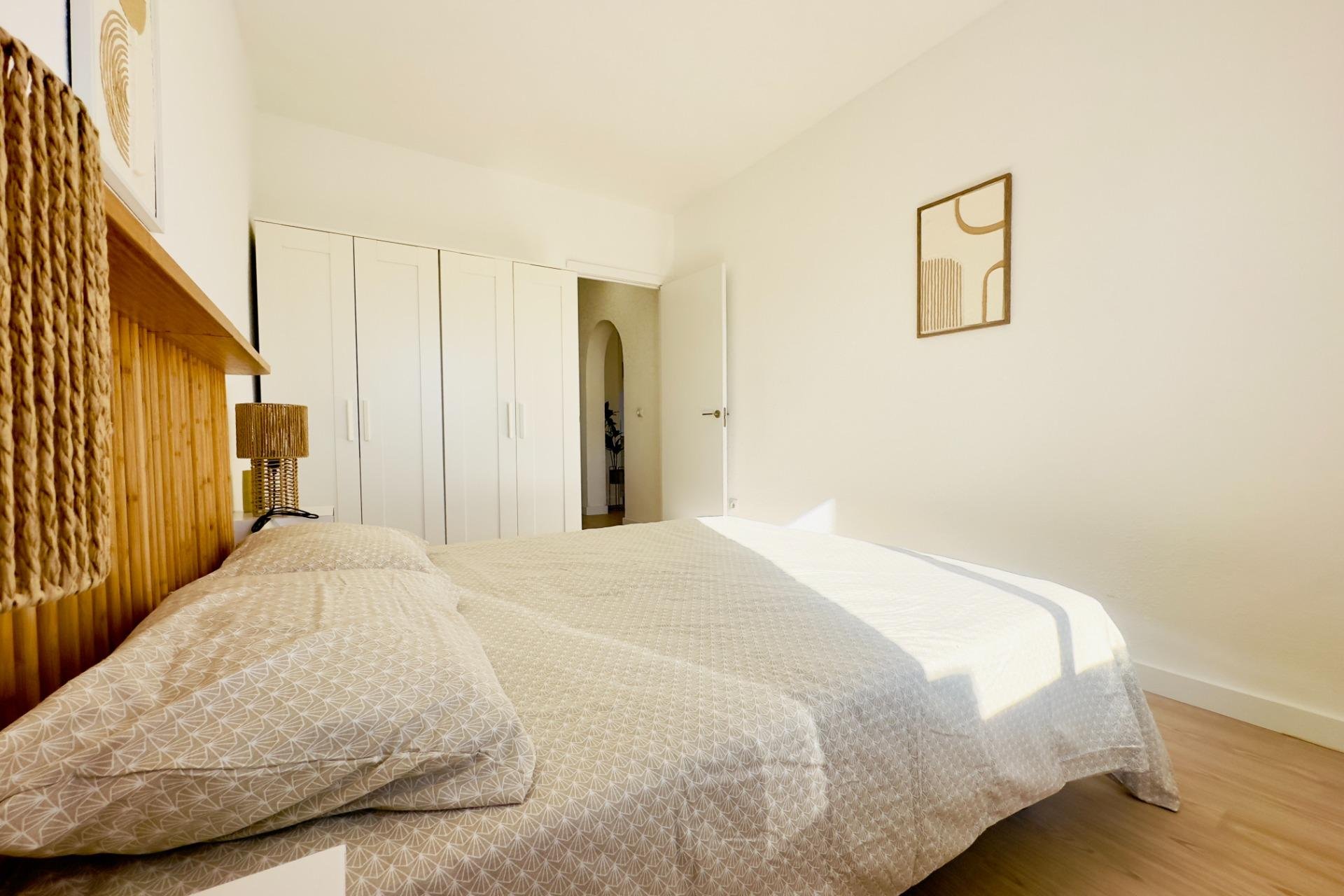 Reventa - Apartment -
Orihuela Costa - La Regia