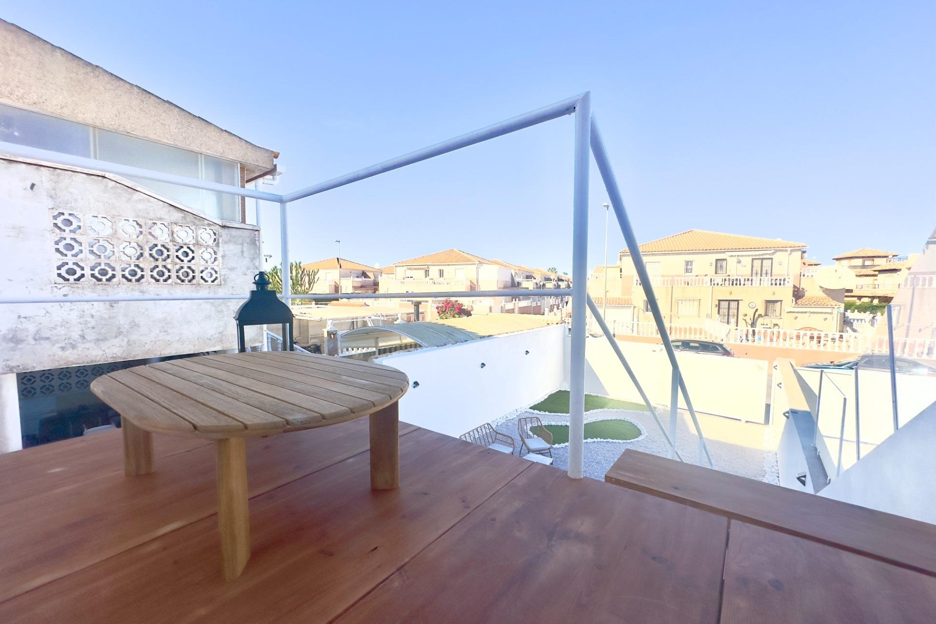 Reventa - Apartment -
Orihuela Costa - La Regia