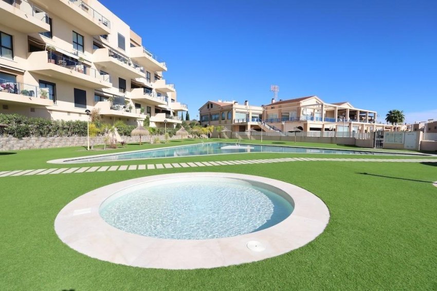 Reventa - Apartment -
Orihuela Costa - La Zenia