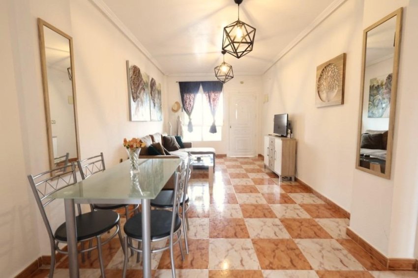 Reventa - Apartment -
Orihuela Costa - La Zenia