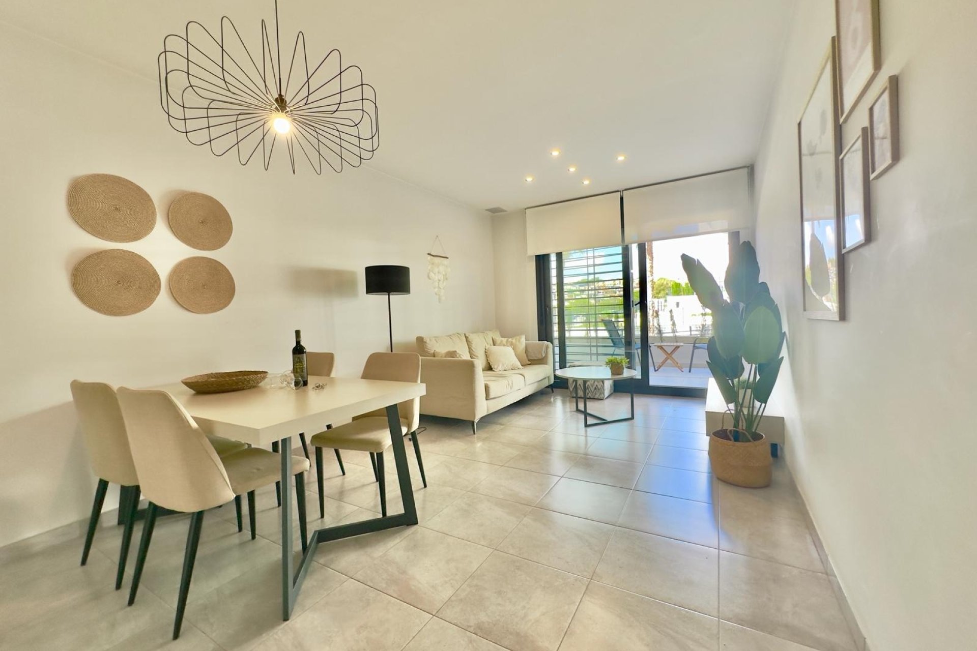 Reventa - Apartment -
Orihuela Costa - Las Filipinas