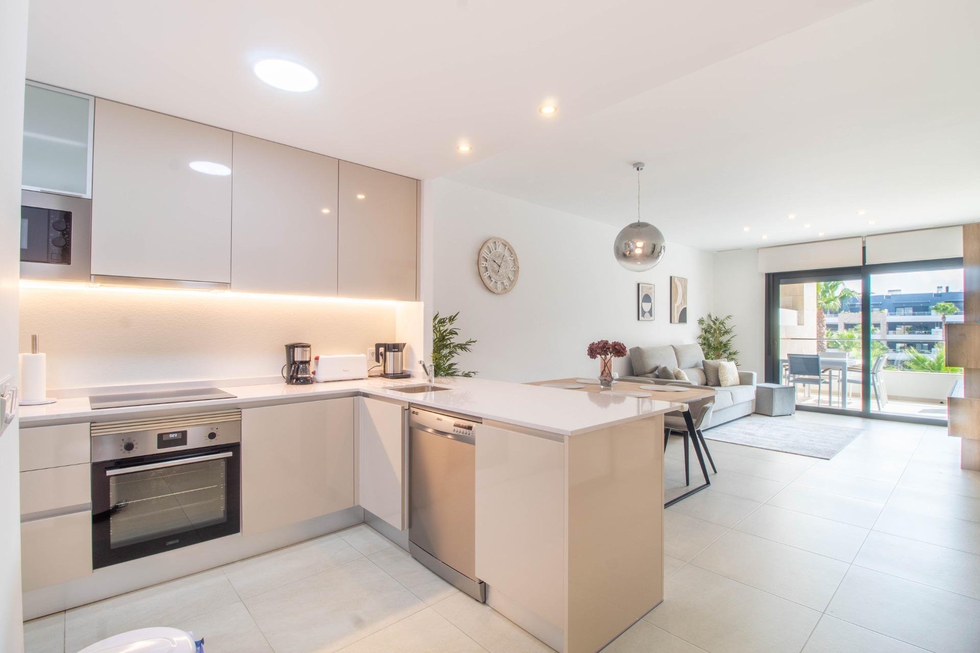 Reventa - Apartment -
Orihuela Costa - Playa Flamenca