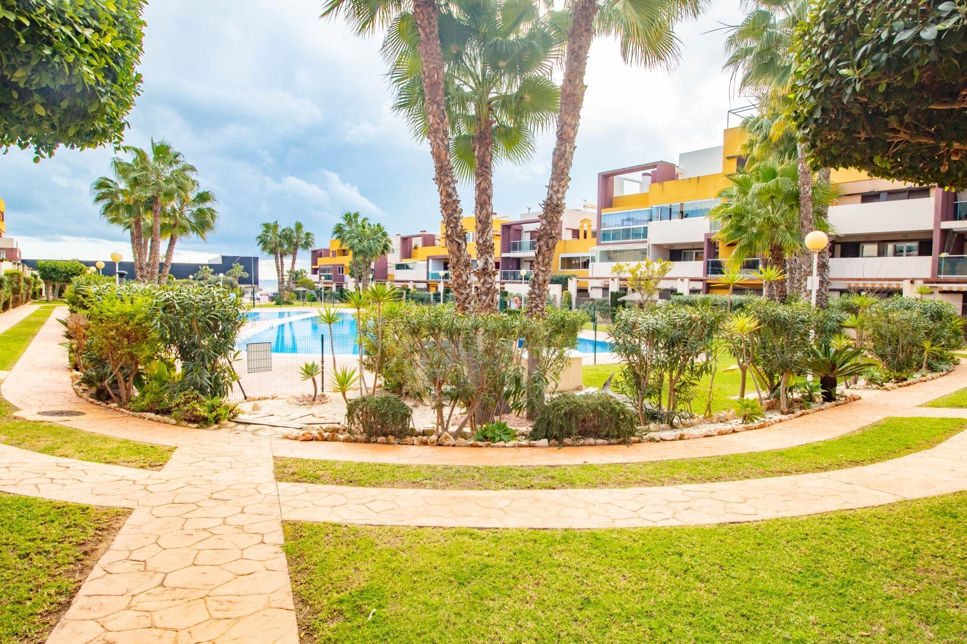 Reventa - Apartment -
Orihuela Costa - Playa Flamenca