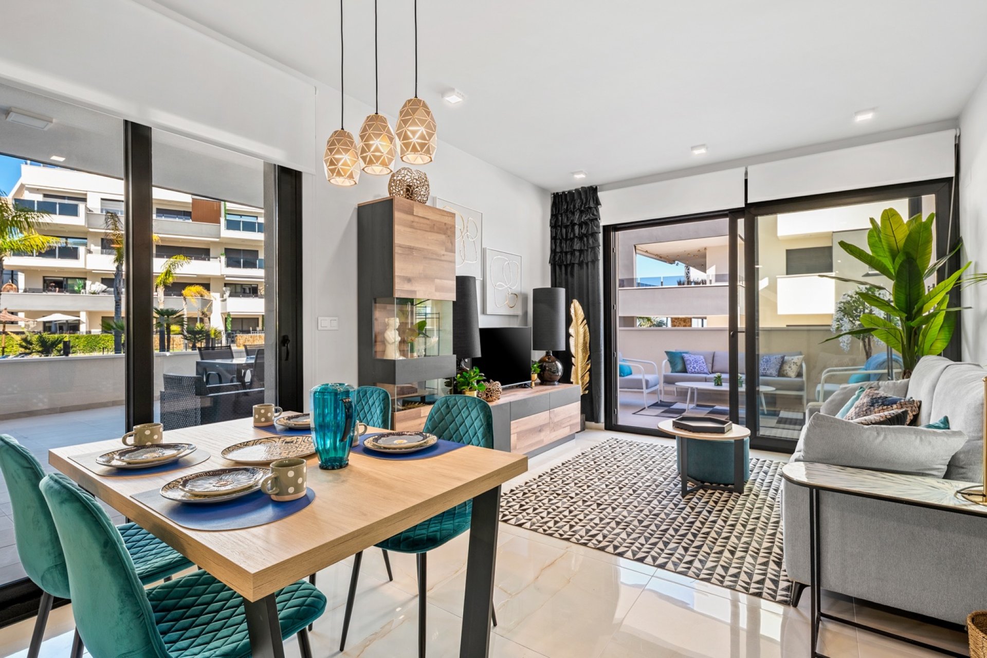 Reventa - Apartment -
Orihuela Costa - Playa Flamenca