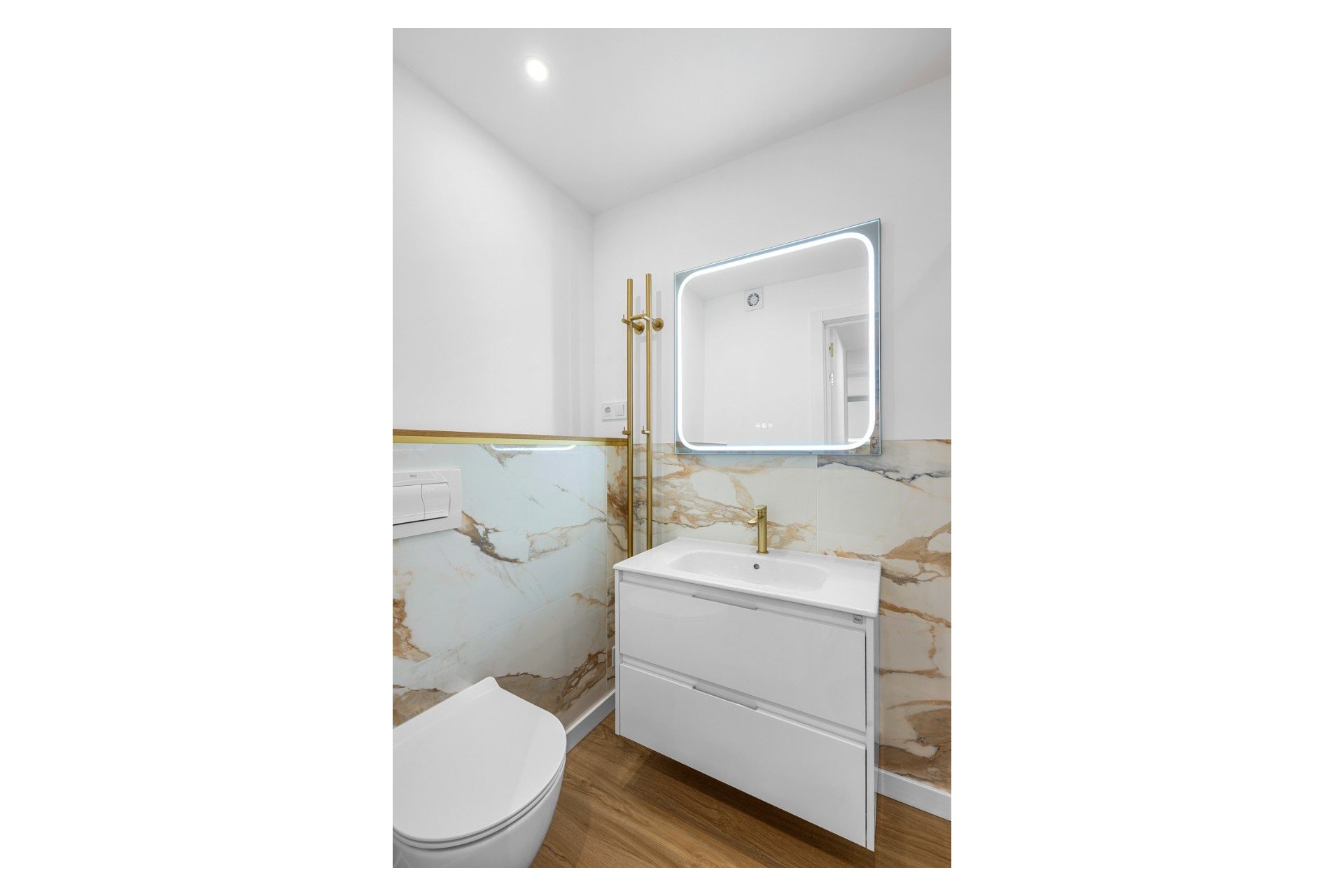 Reventa - Apartment -
Orihuela Costa - Punta Prima
