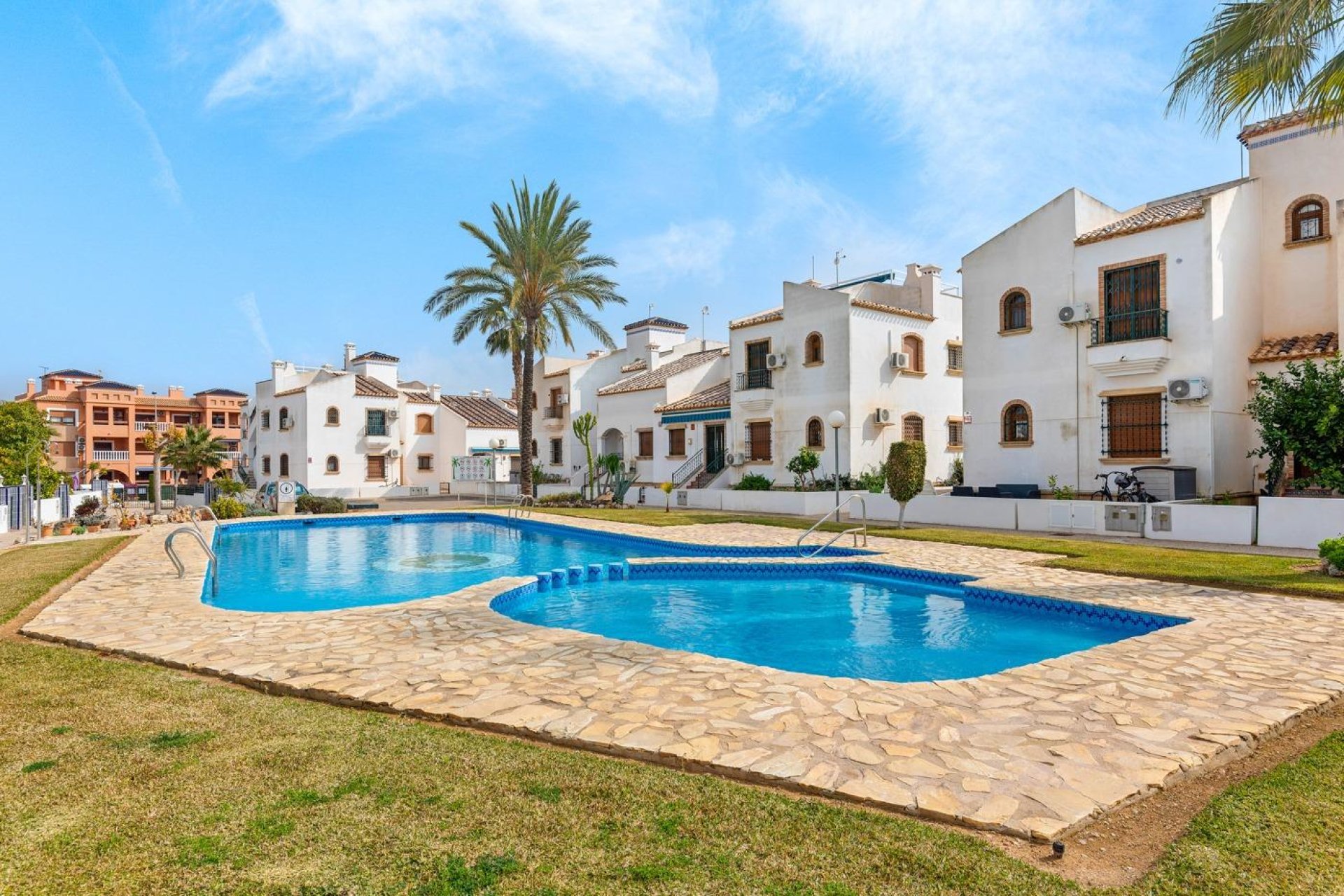 Reventa - Apartment -
Orihuela Costa - Villamartin