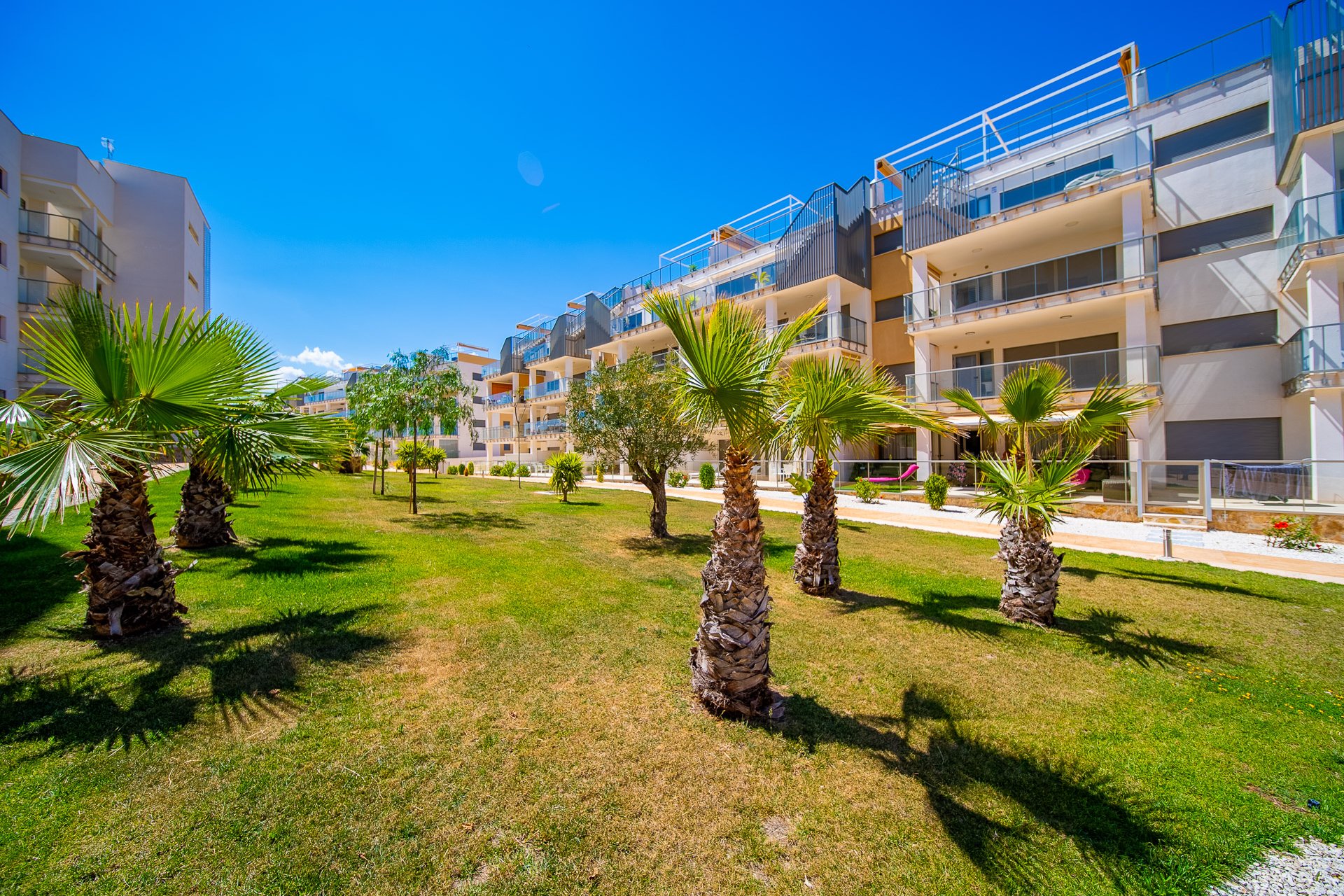 Reventa - Apartment -
Orihuela Costa - Villamartin