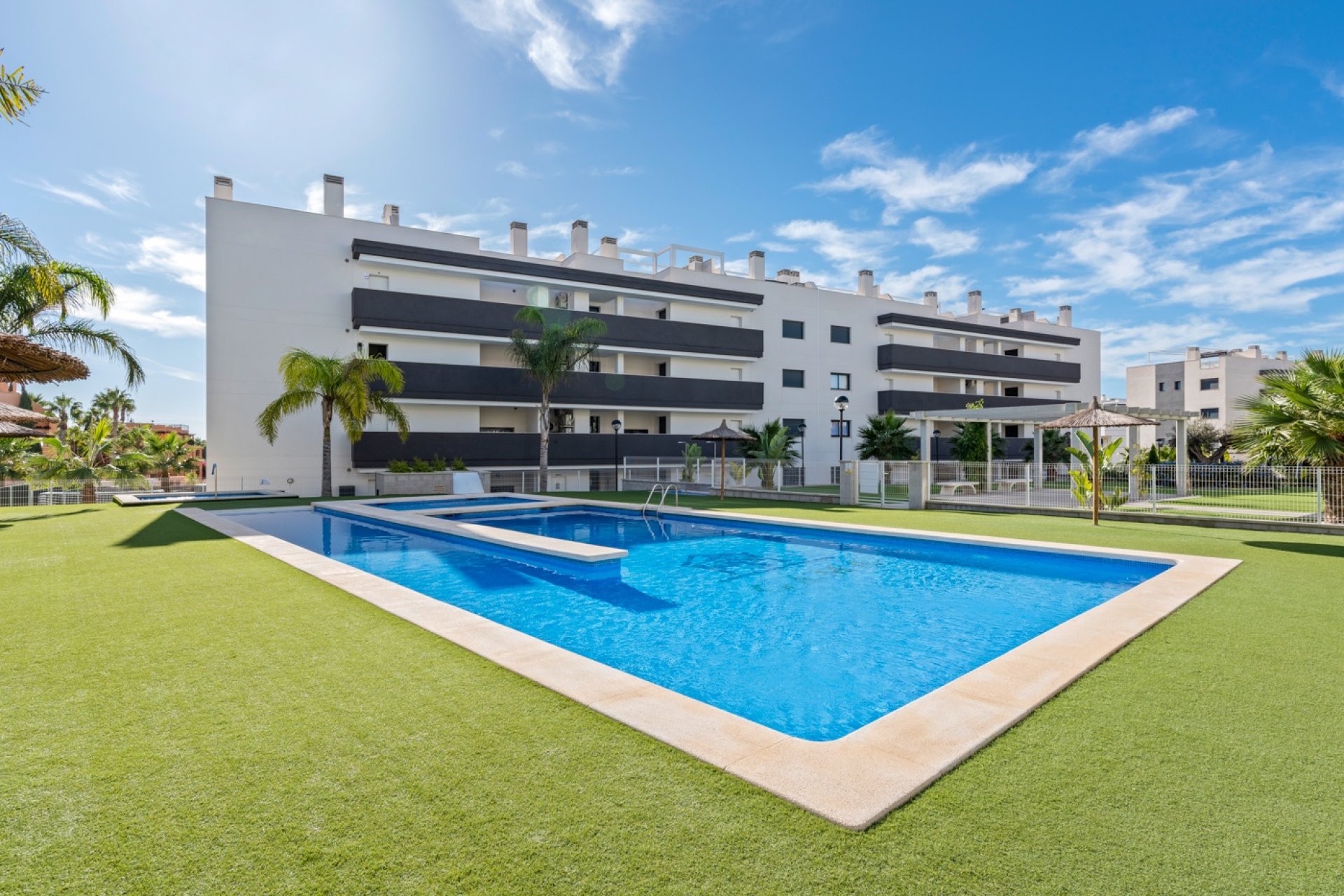 Reventa - Apartment -
Orihuela Costa - Villamartín
