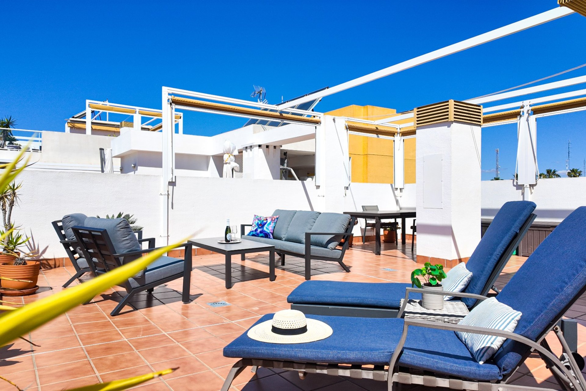 Reventa - Apartment -
Orihuela Costa - Villamartín
