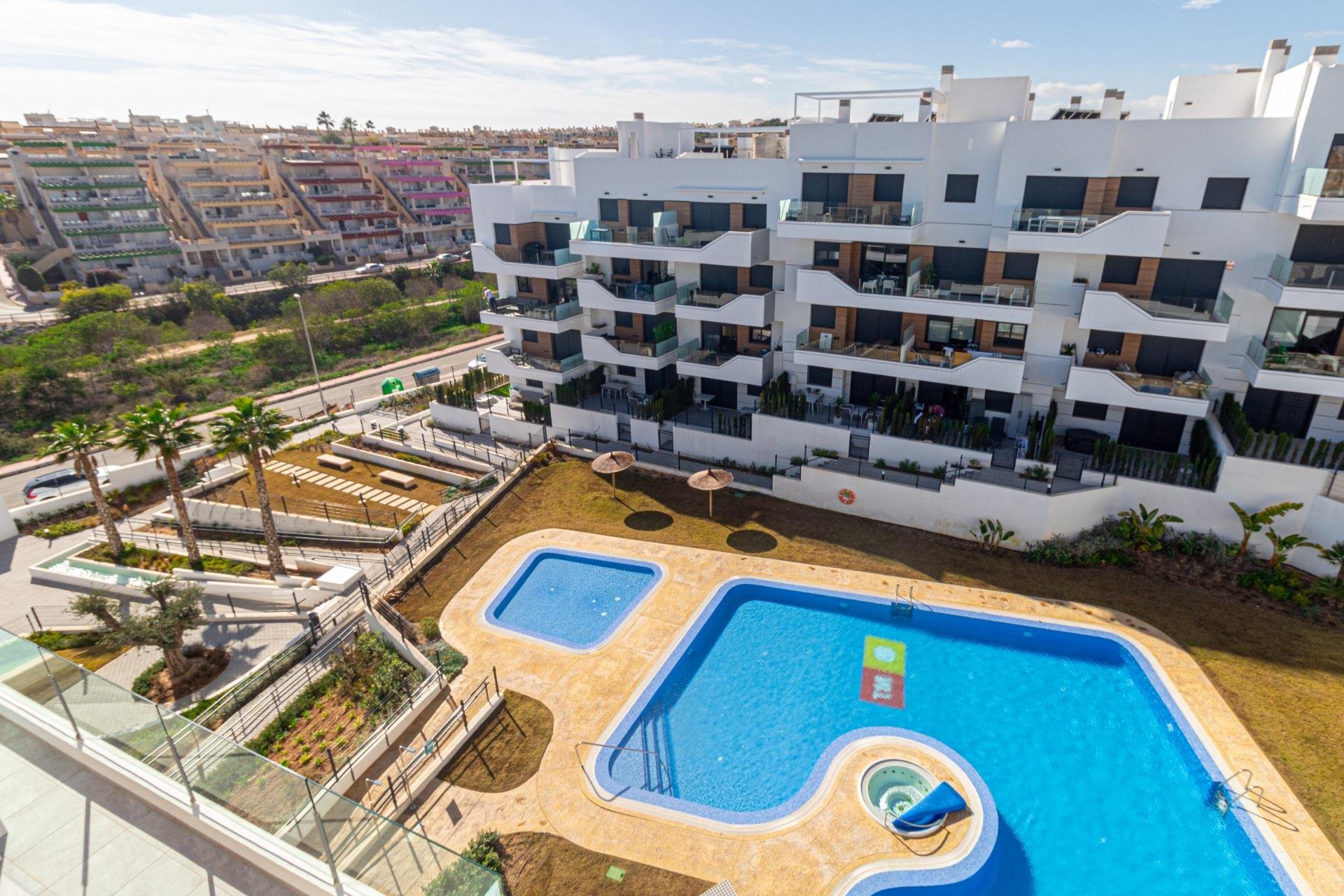 Reventa - Apartment -
Orihuela Costa