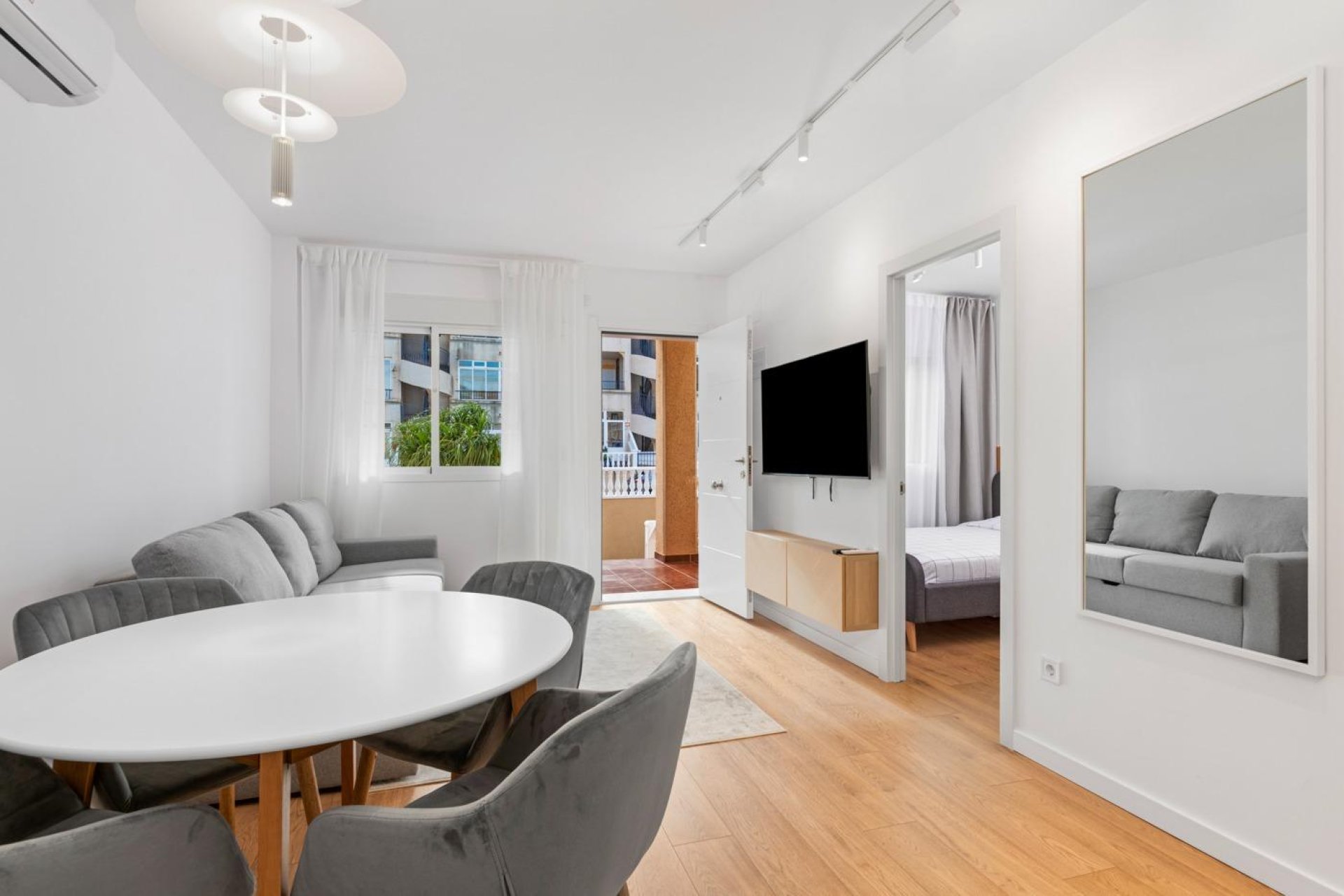 Reventa - Apartment -
Orihuela Costa