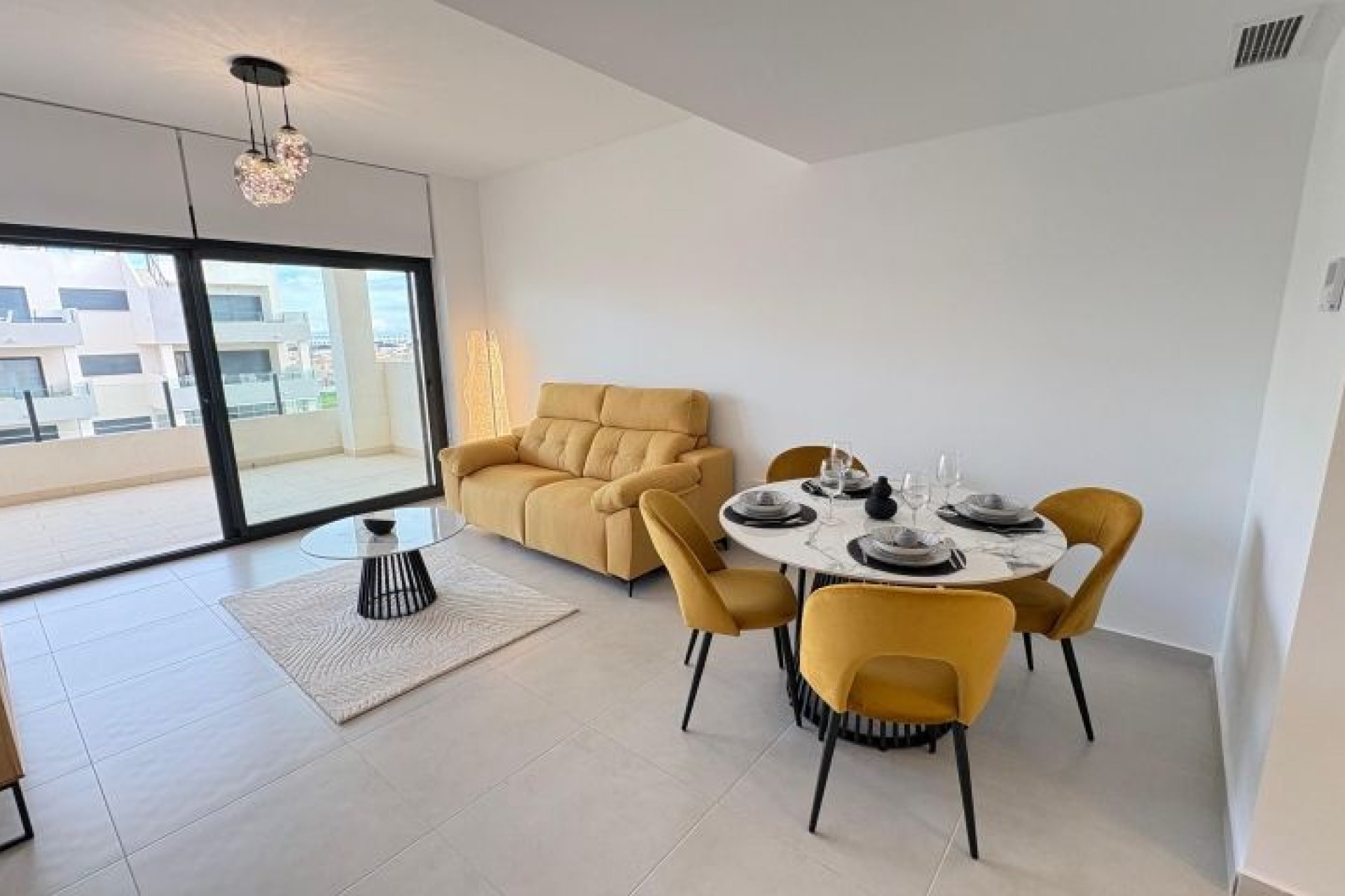 Reventa - Apartment -
Orihuela Costa