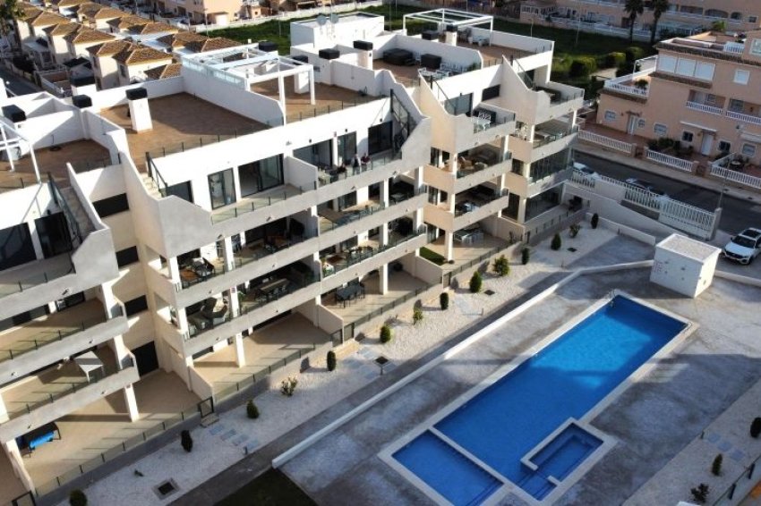 Reventa - Apartment -
Orihuela Costa