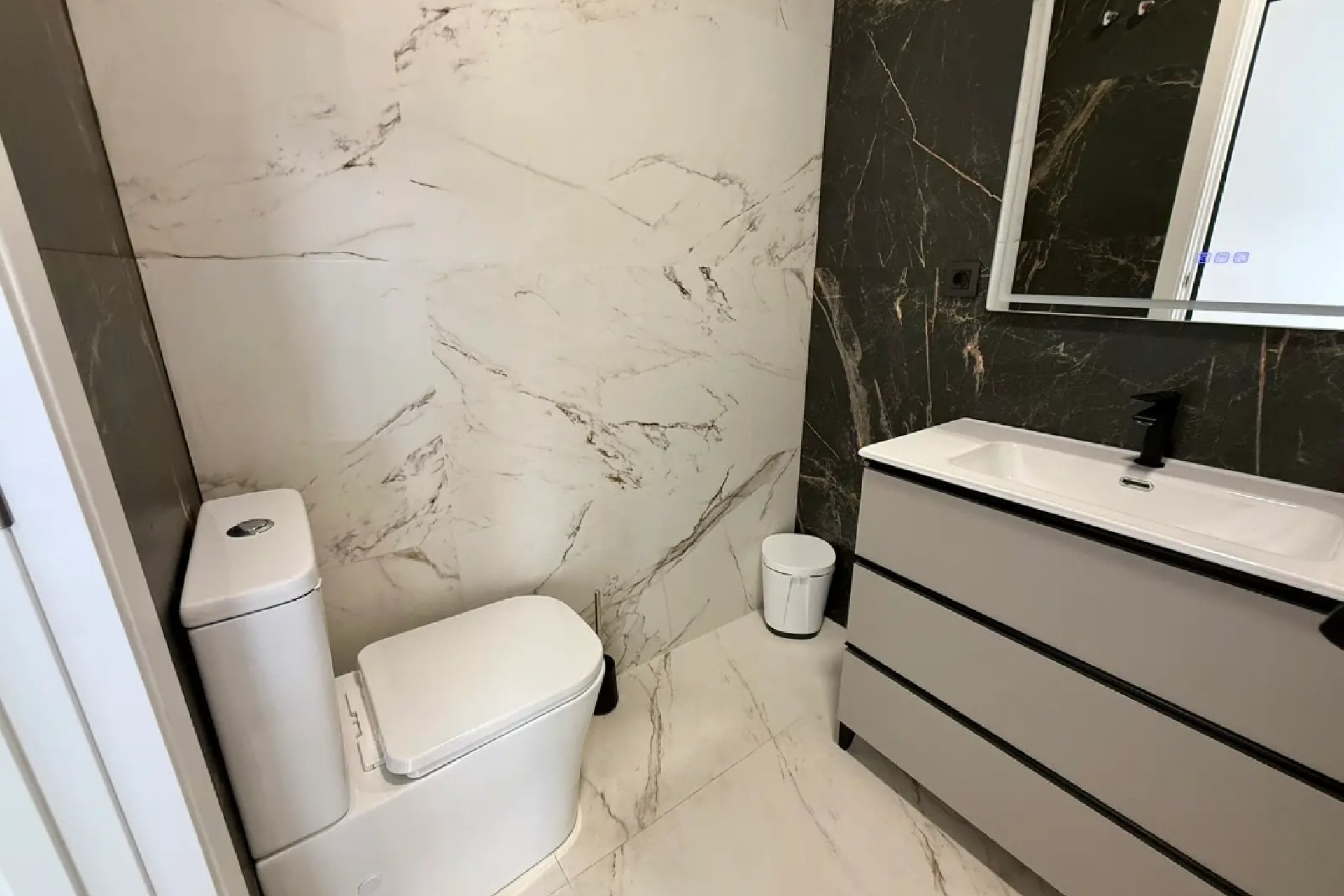 Reventa - Apartment -
Orihuela - Los Balcones y los Altos