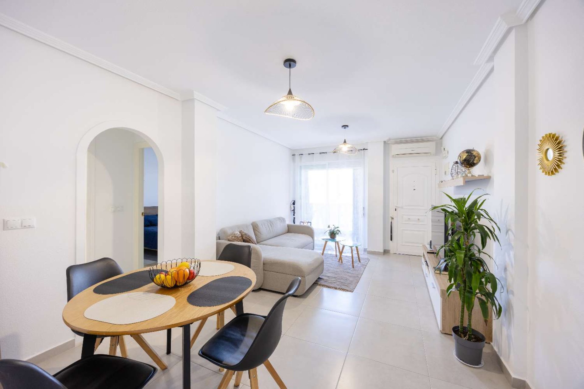 Reventa - Apartment -
Orihuela - Villamartín-Las Filipinas