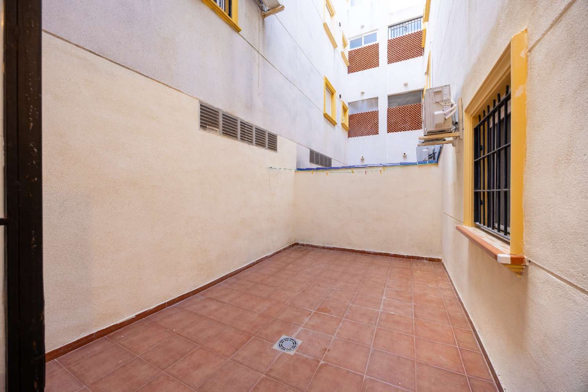 Reventa - Apartment -
Orihuela - Villamartín-Las Filipinas