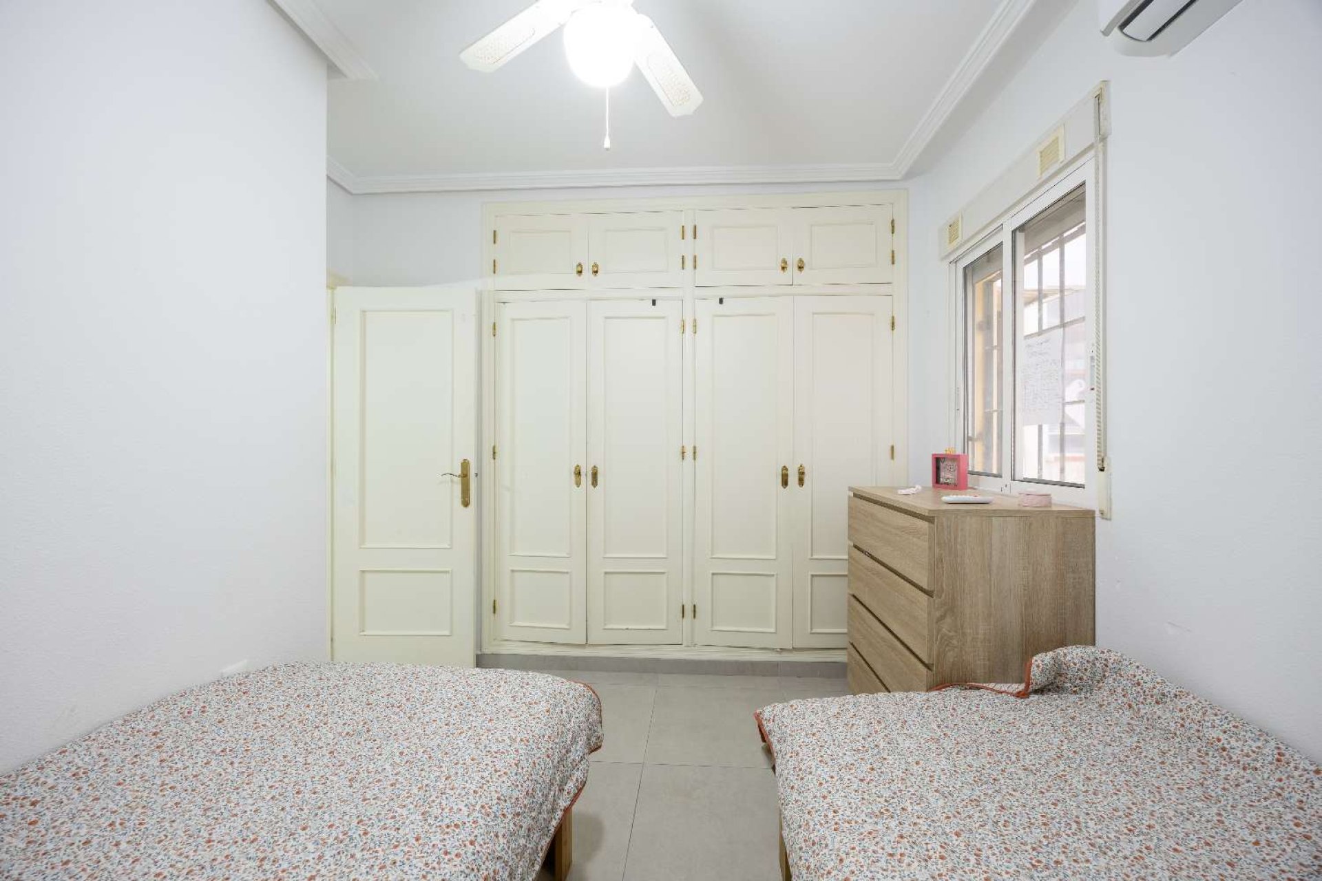 Reventa - Apartment -
Orihuela - Villamartín-Las Filipinas