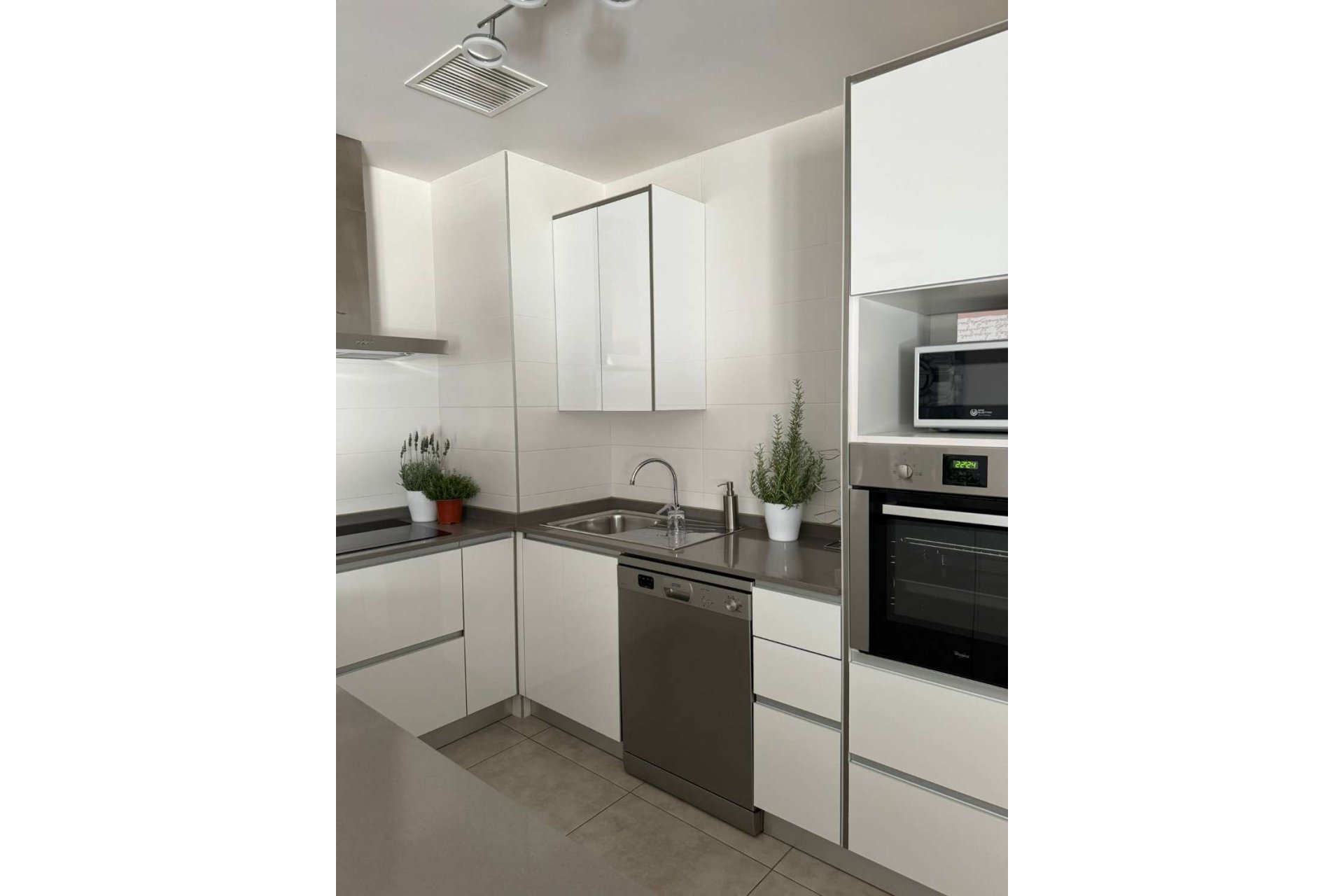 Reventa - Apartment -
Orihuela - Villamartín-Las Filipinas