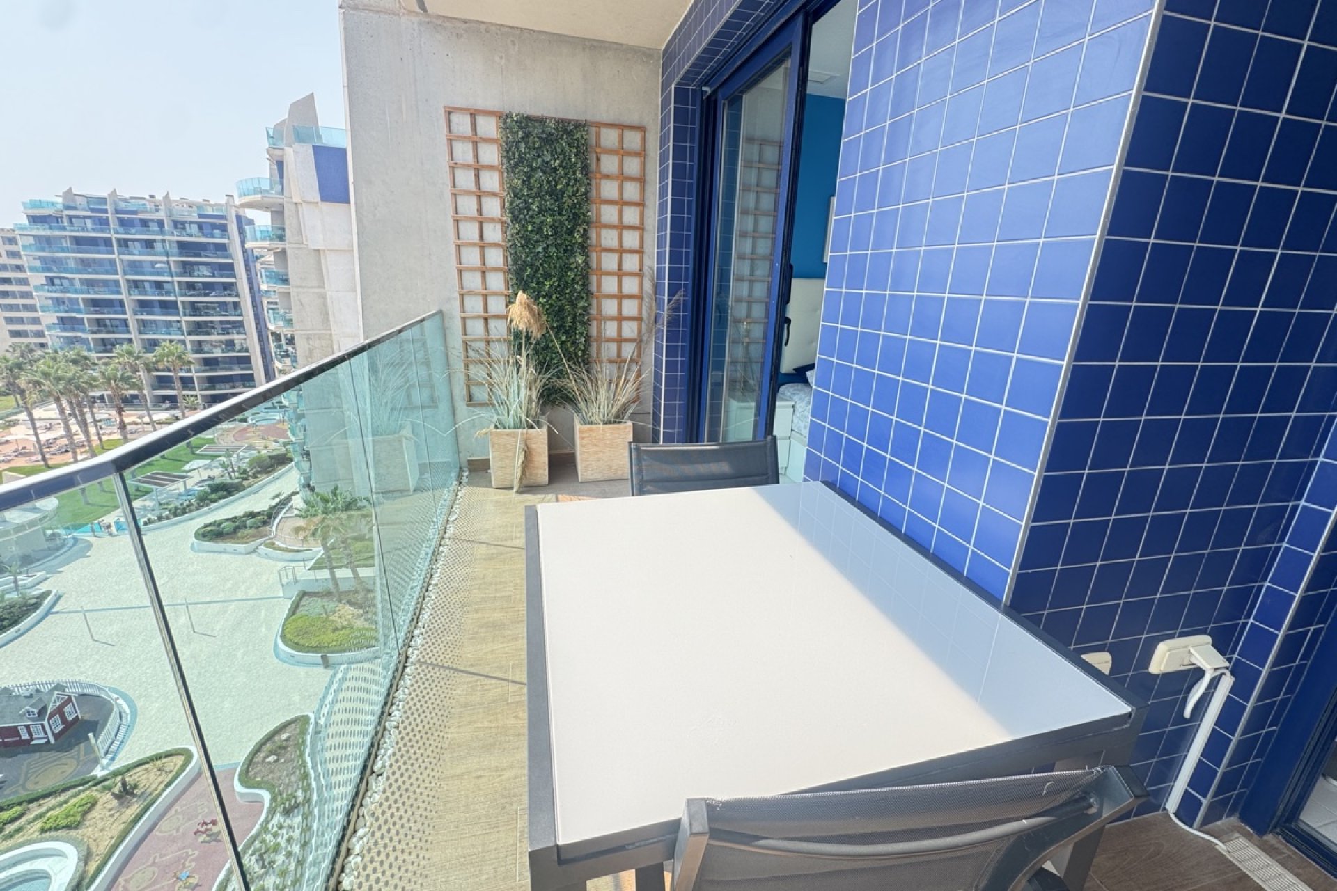 Reventa - Apartment -
Punta Prima