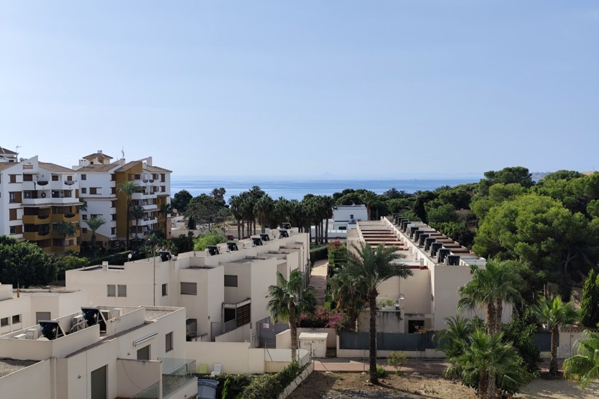 Reventa - Apartment -
Punta Prima