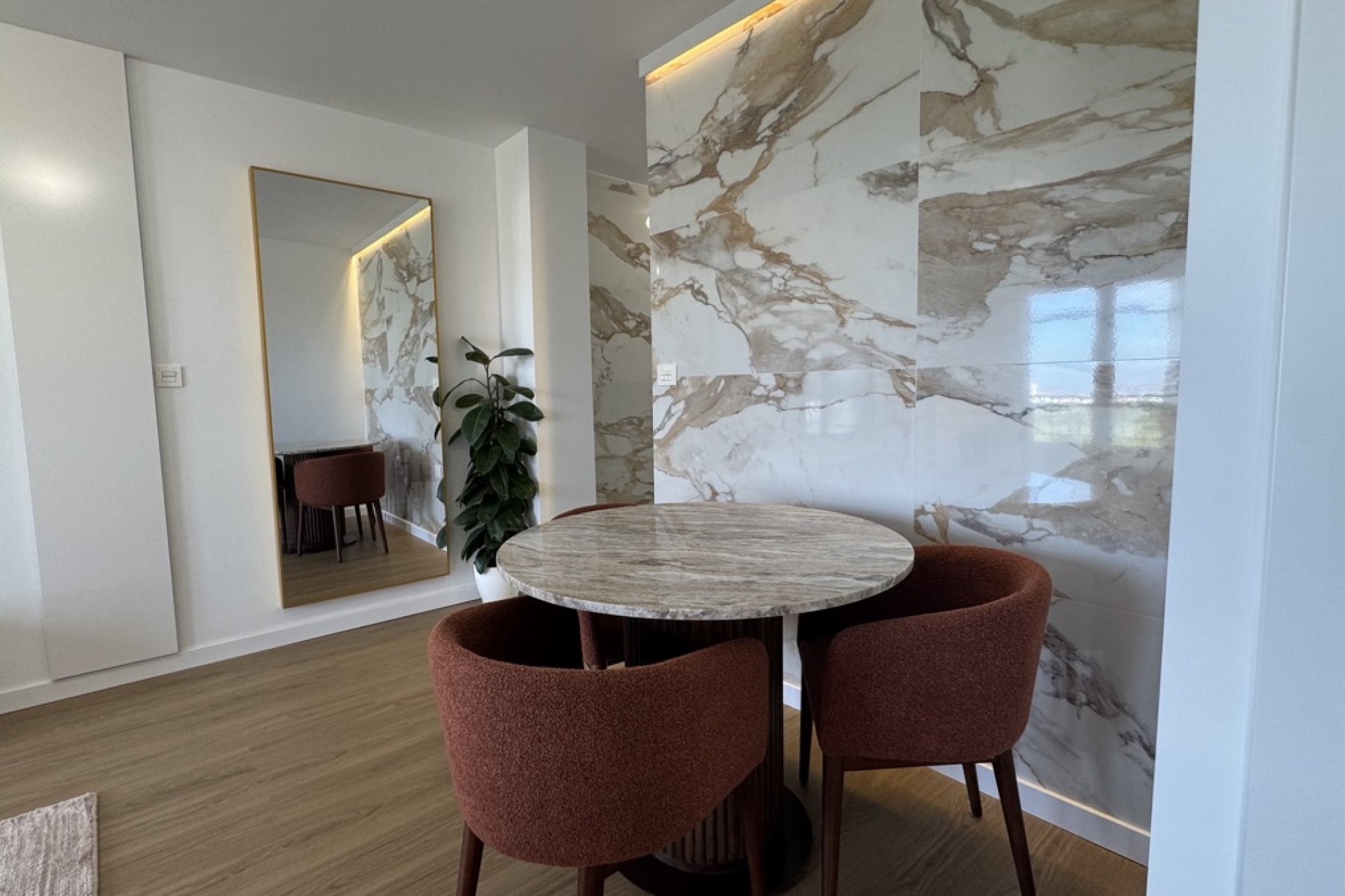 Reventa - Apartment -
Punta Prima