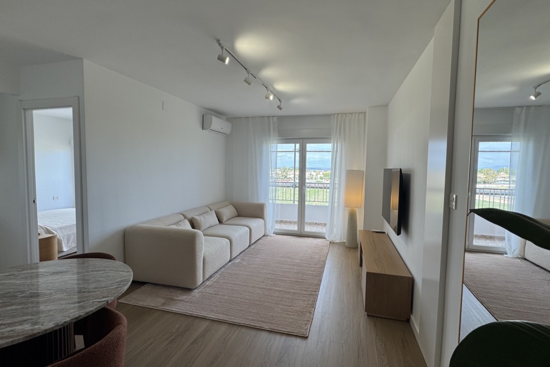 Reventa - Apartment -
Punta Prima