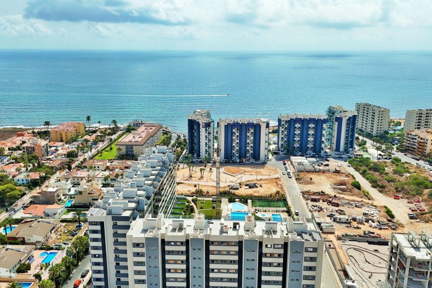 Reventa - Apartment -
Punta Prima