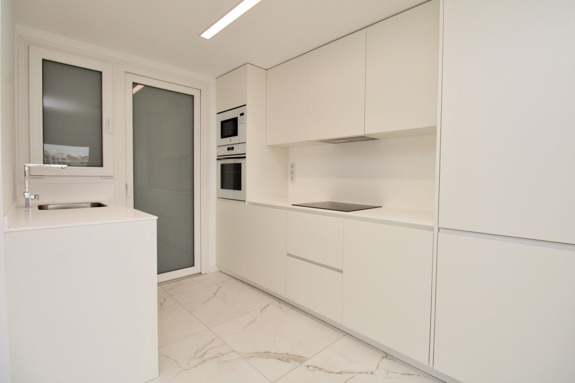 Reventa - Apartment -
Punta Prima