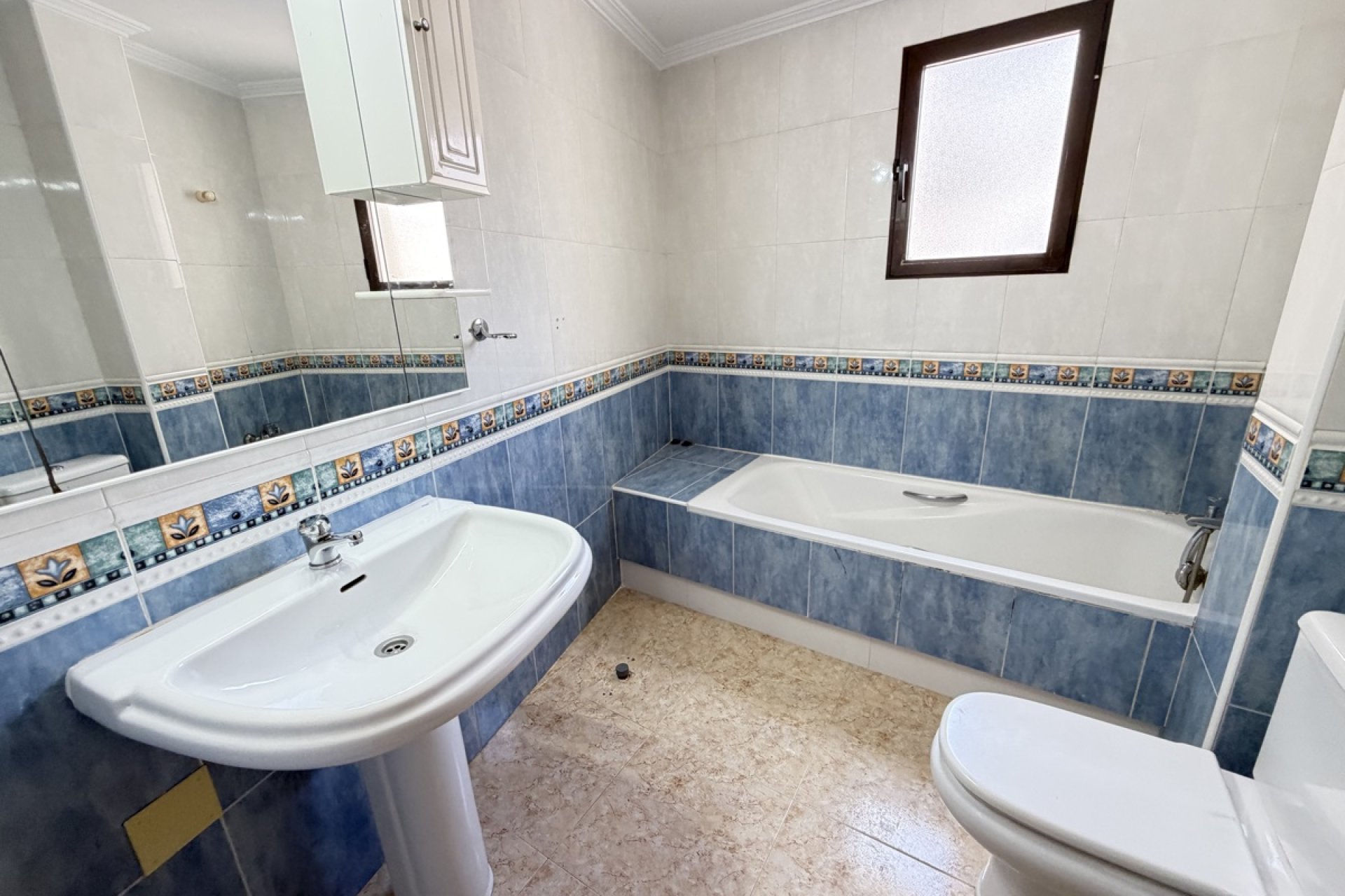 Reventa - Apartment -
San Miguel - San Miguel de Salinas