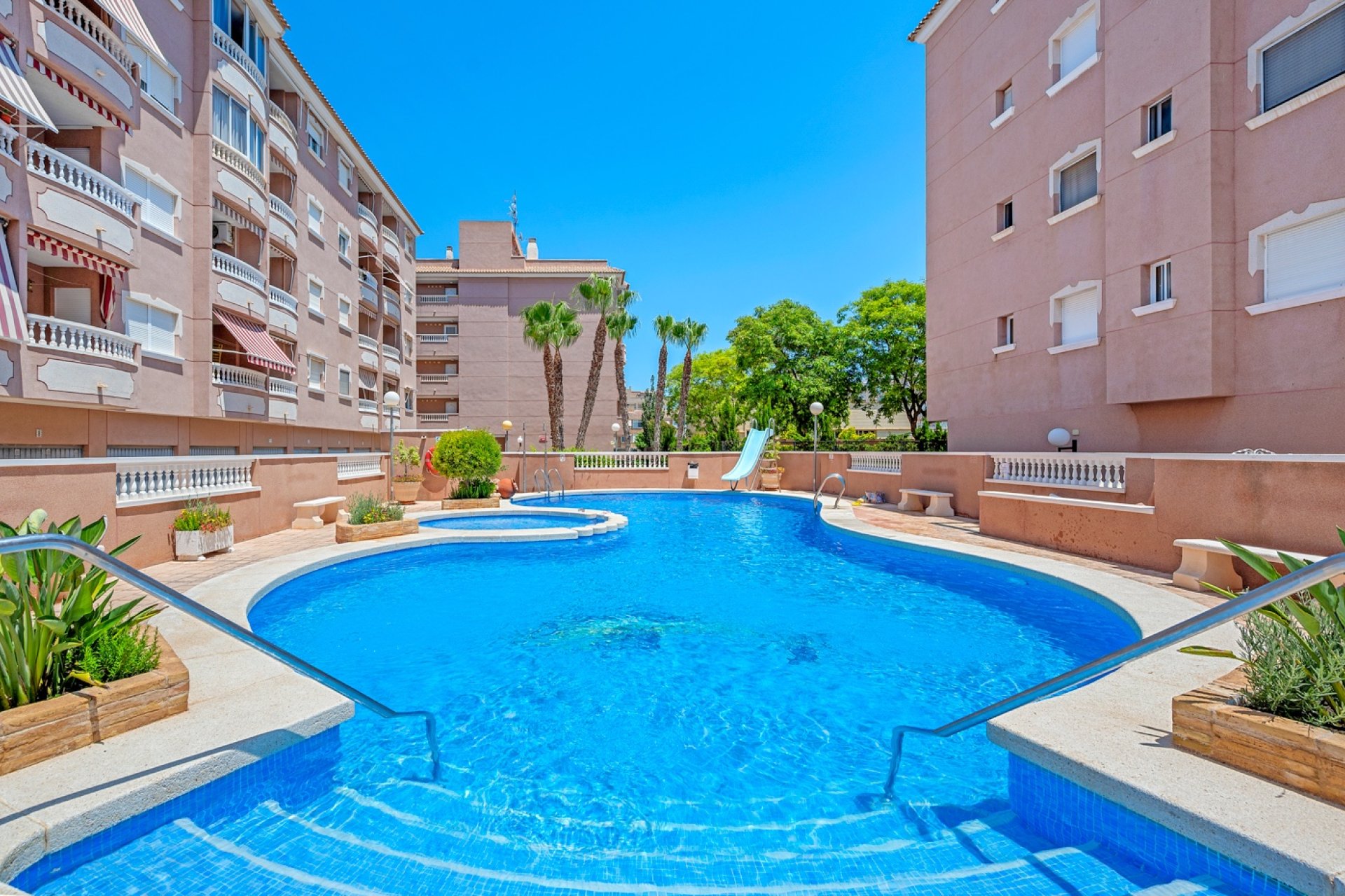 Reventa - Apartment -
Santa Pola