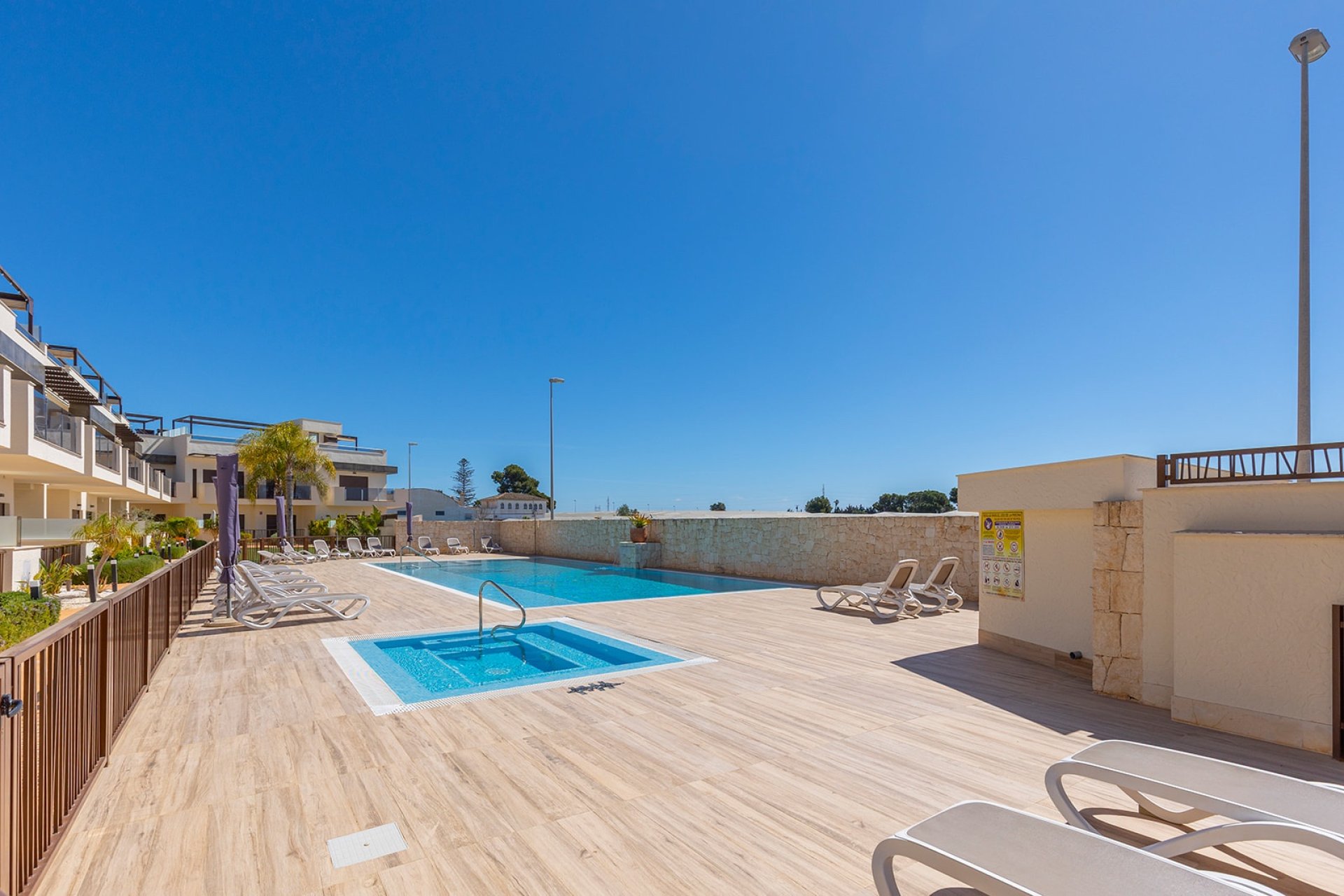 Reventa - Apartment -
Torre - Pacheco - Dolores De Pacheco