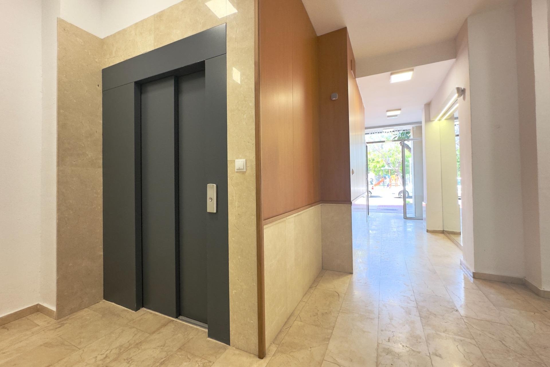 Reventa - Apartment -
Torrevieja - Acequion