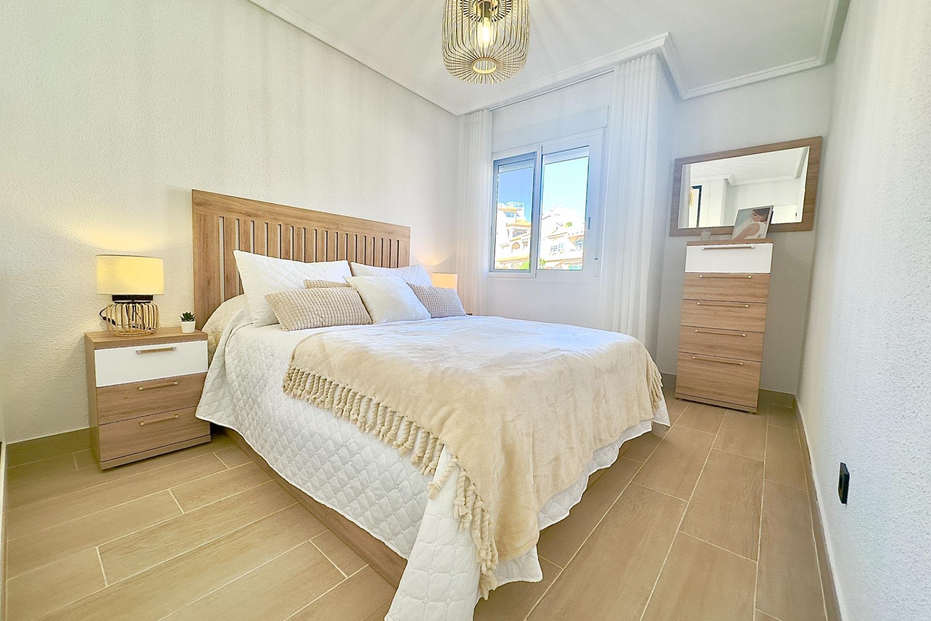 Reventa - Apartment -
Torrevieja - Cabo cervera