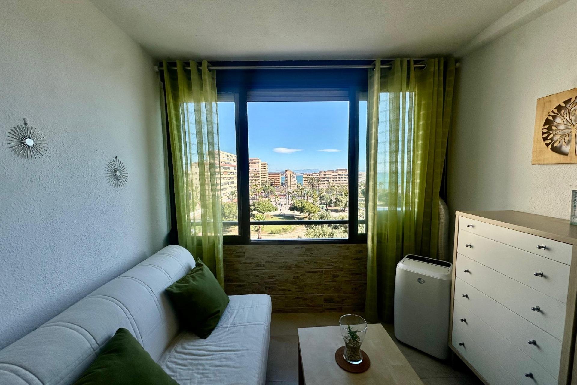 Reventa - Apartment -
Torrevieja - Cabo cervera