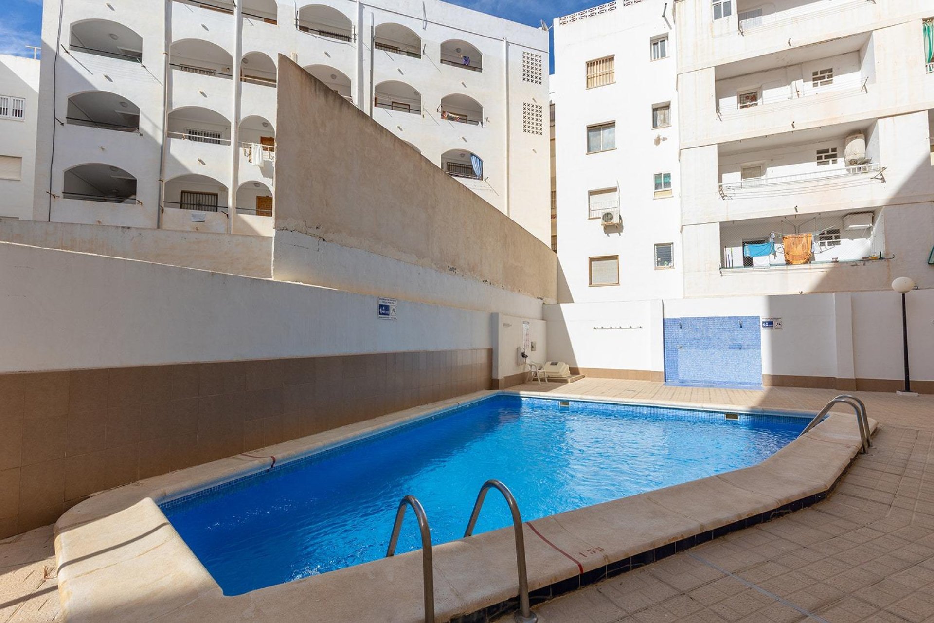 Reventa - Apartment -
Torrevieja - Center