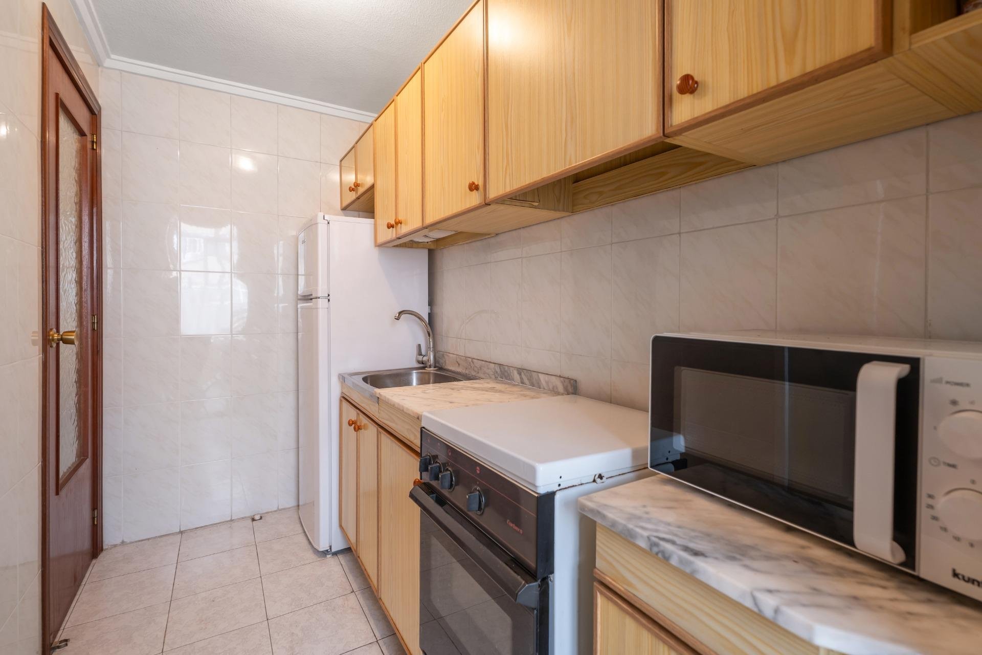 Reventa - Apartment -
Torrevieja - Center