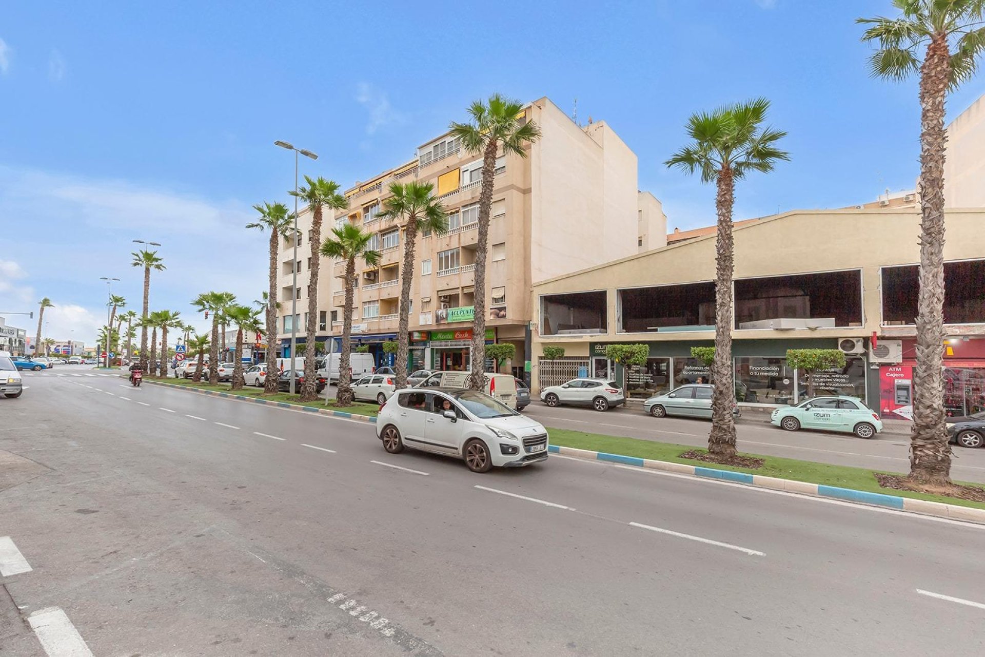 Reventa - Apartment -
Torrevieja - Center