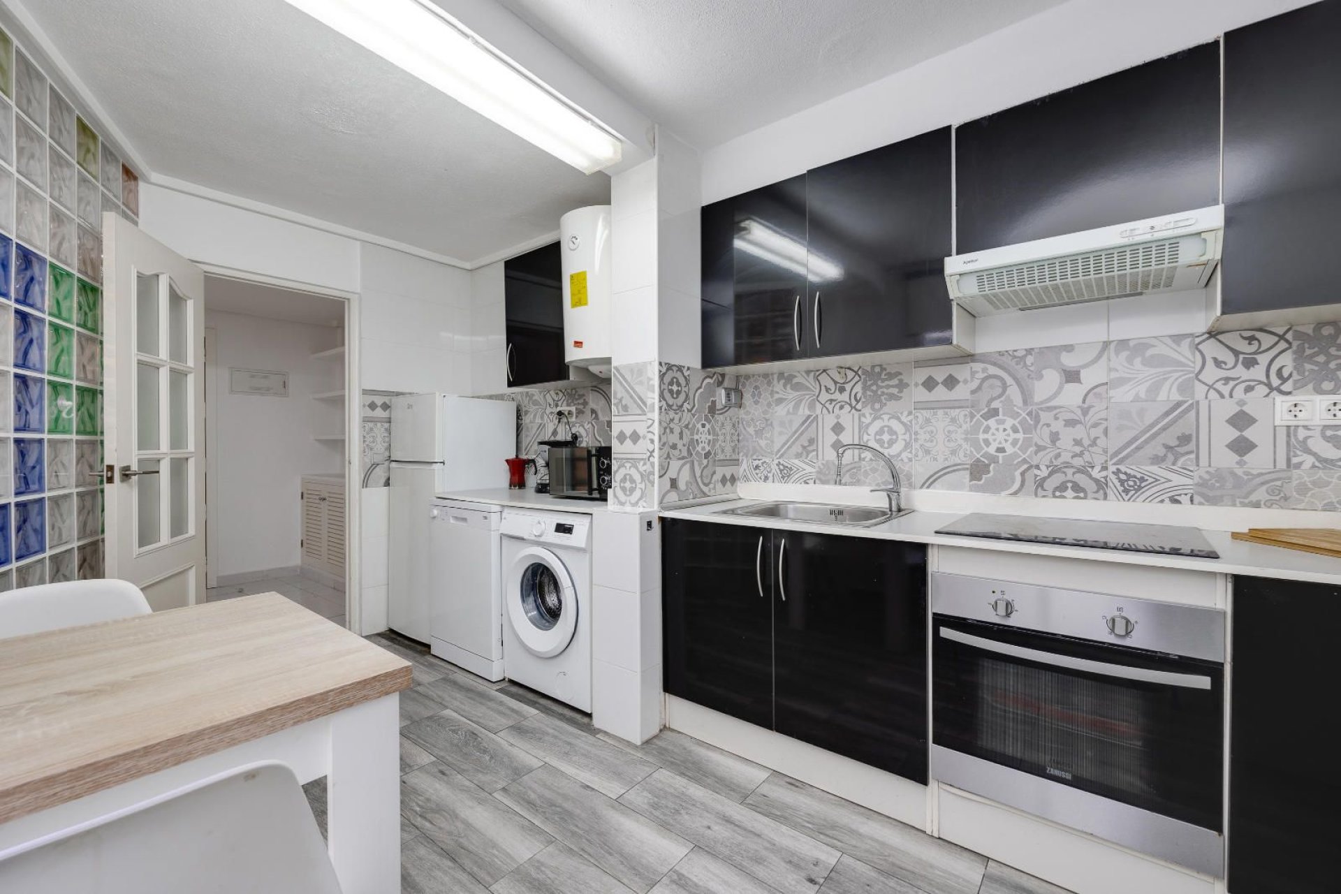 Reventa - Apartment -
Torrevieja - Center