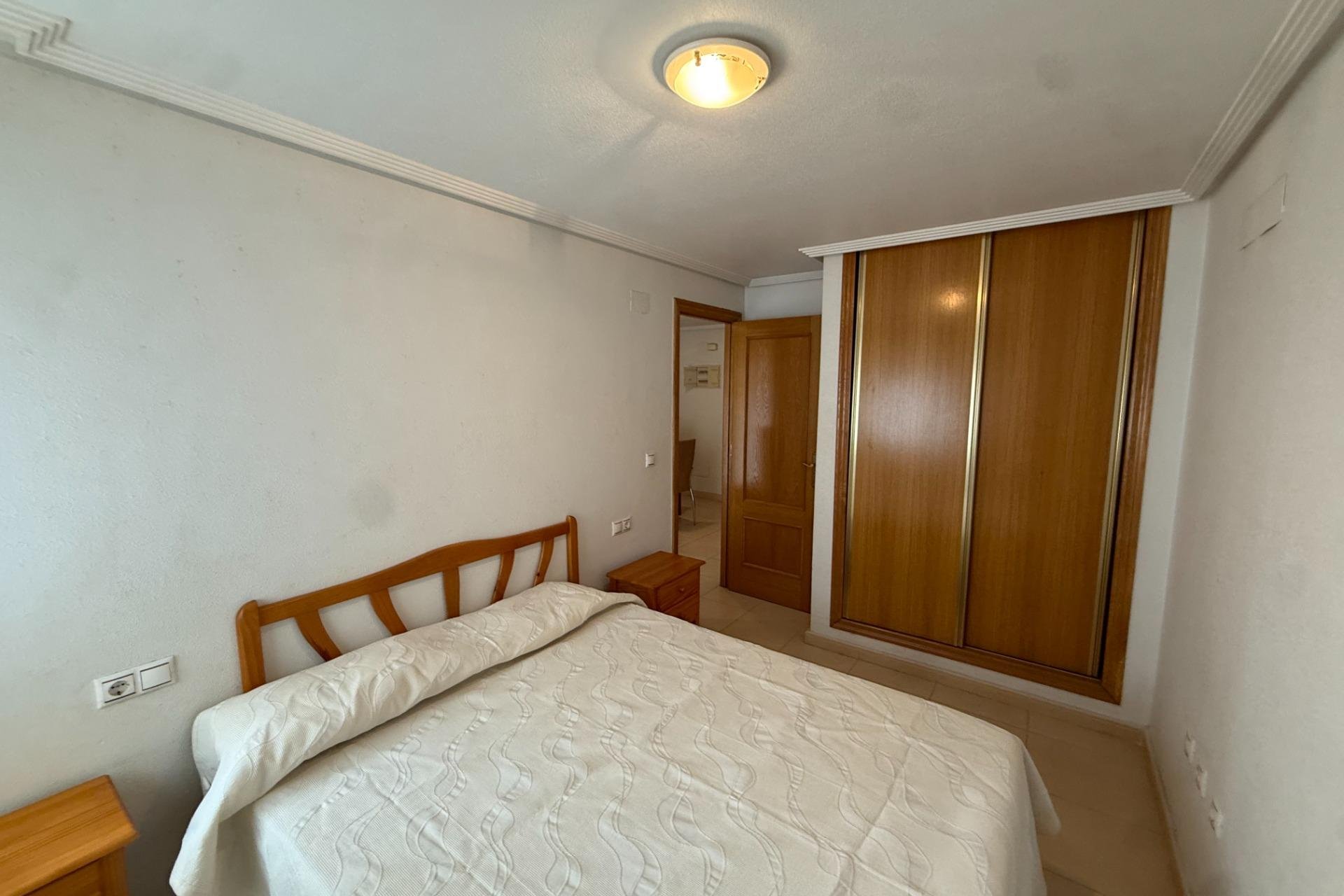 Reventa - Apartment -
Torrevieja - Center