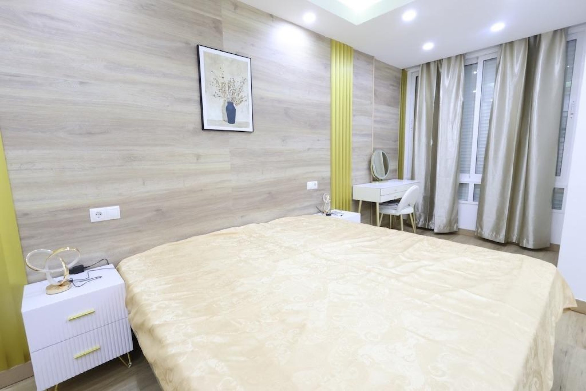 Reventa - Apartment -
Torrevieja - Center