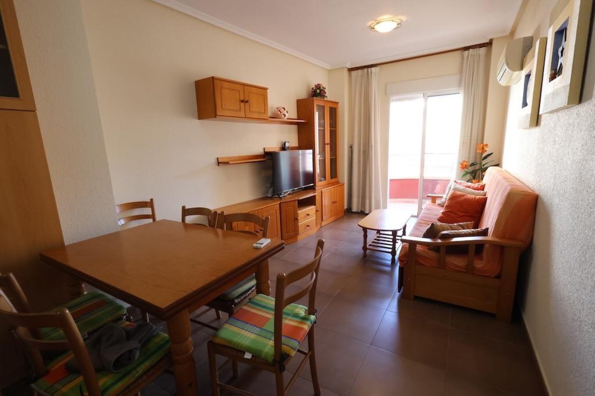 Reventa - Apartment -
Torrevieja - Center