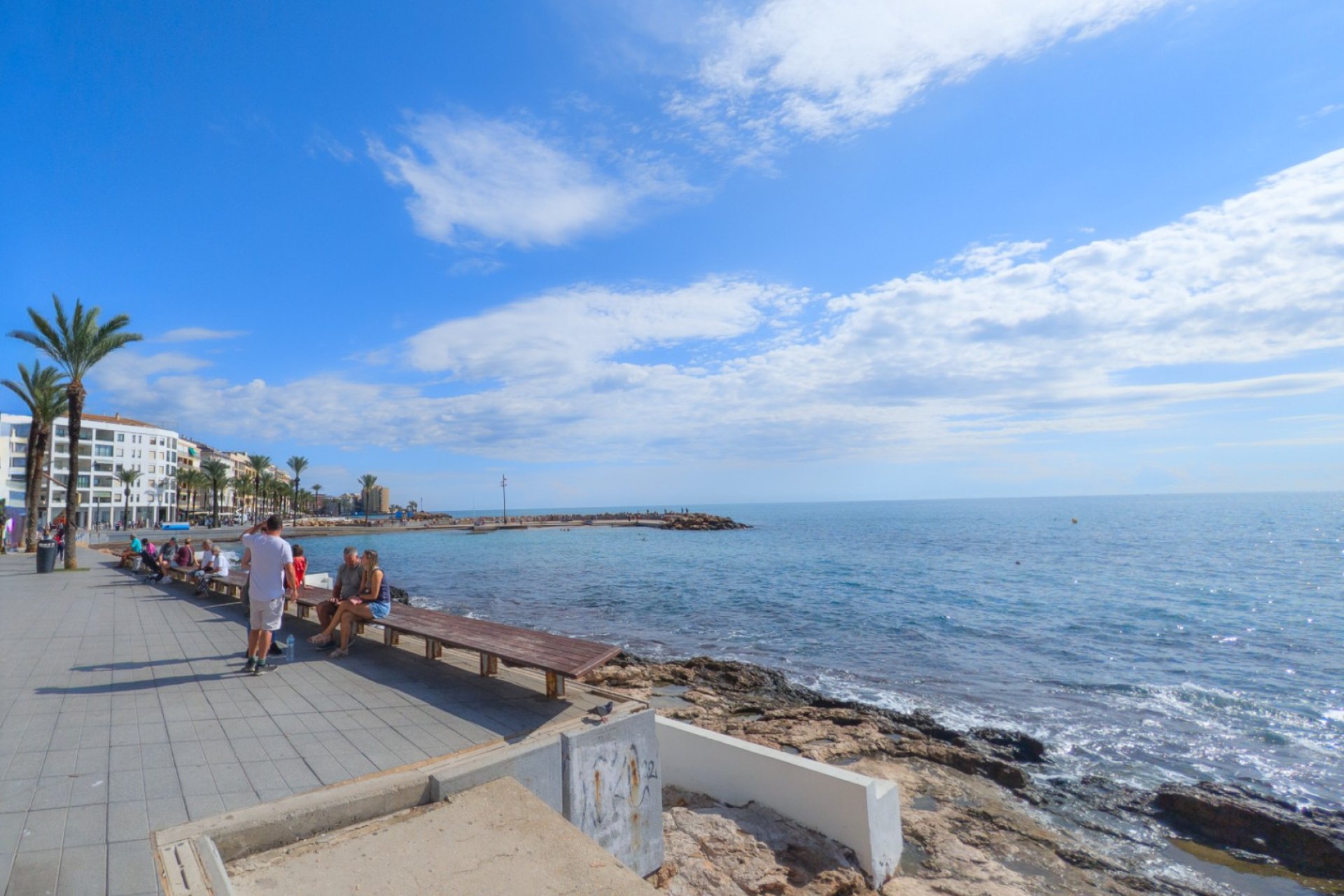 Reventa - Apartment -
Torrevieja - Center