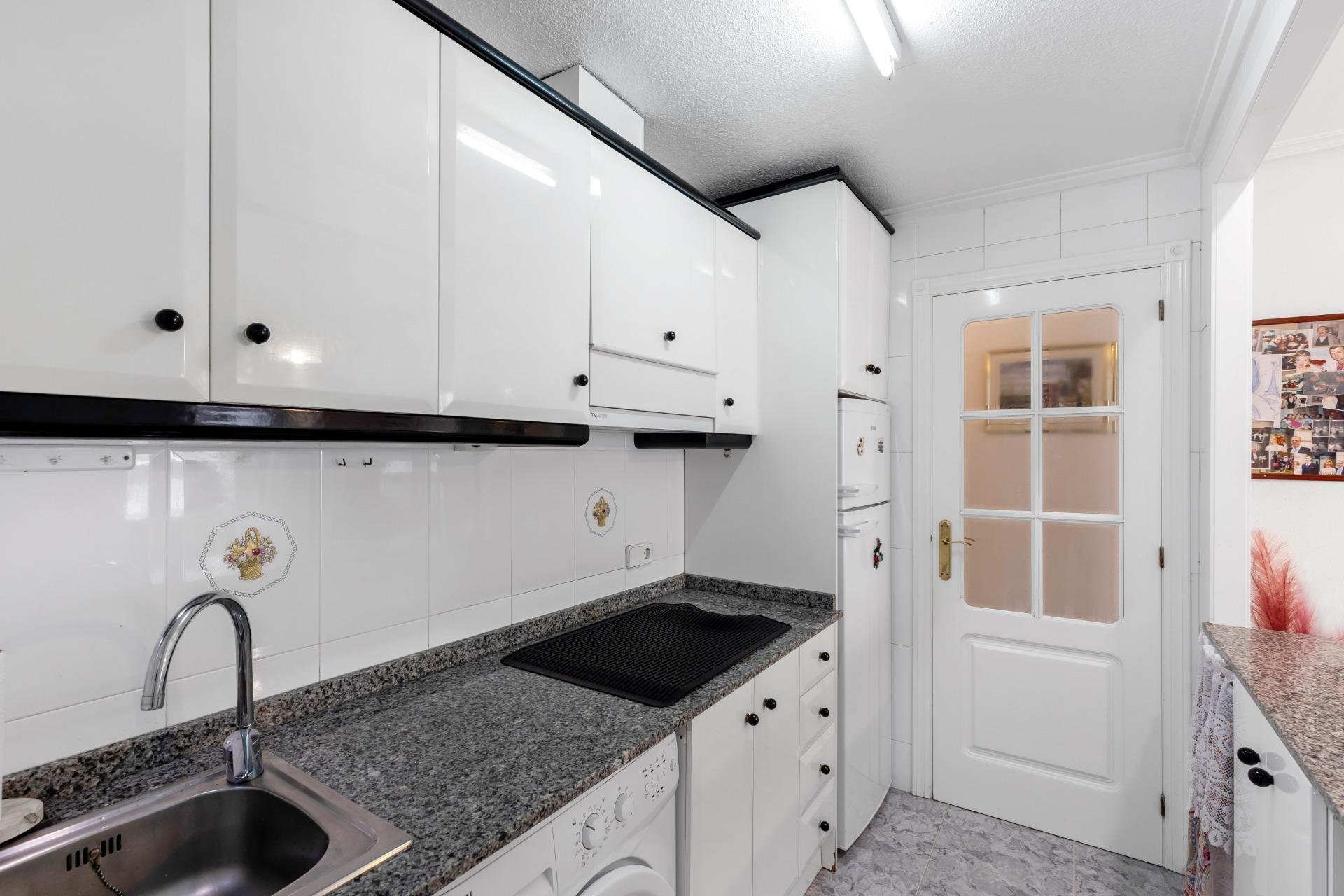 Reventa - Apartment -
Torrevieja - Centro - Muelle Pesquero