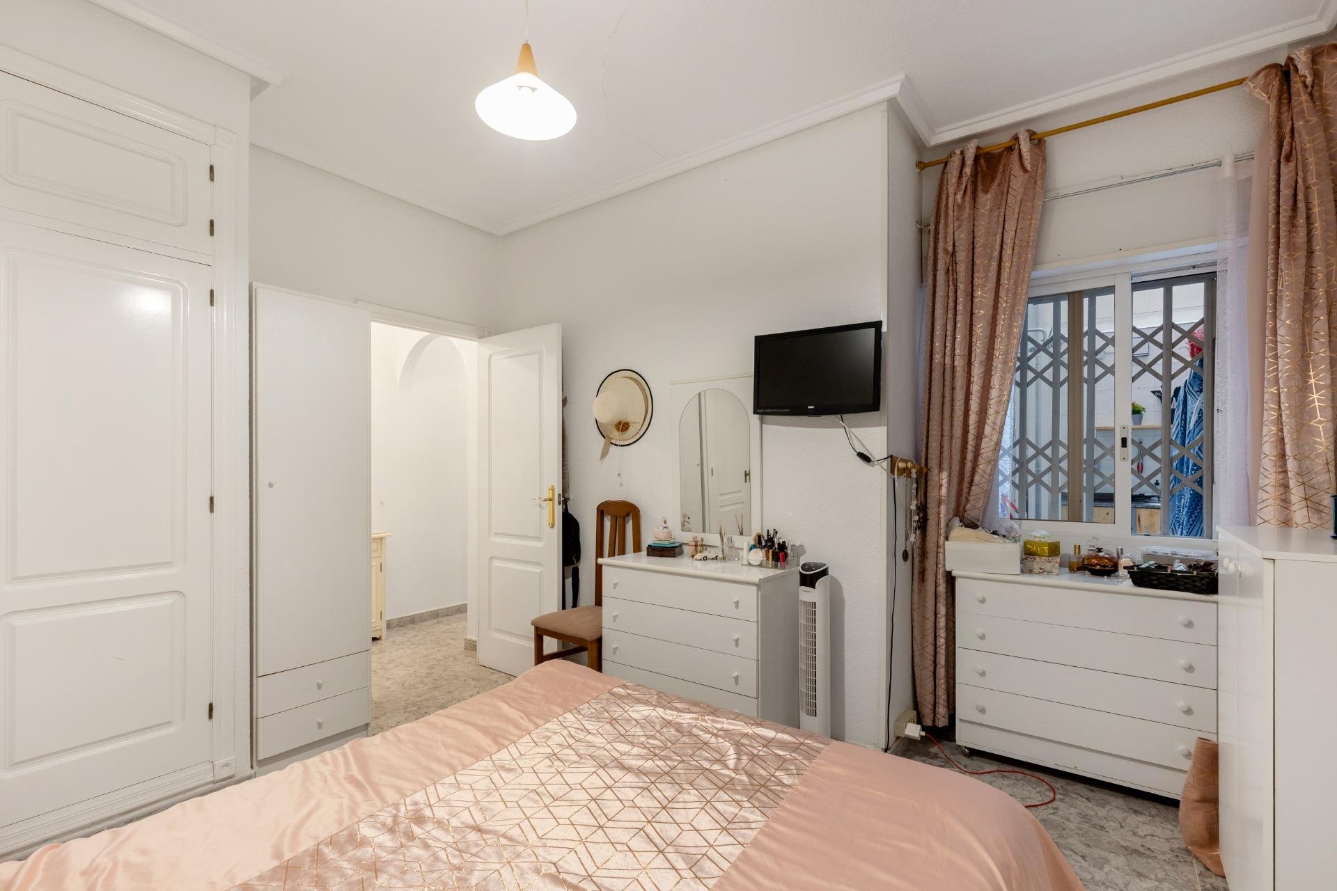 Reventa - Apartment -
Torrevieja - Centro - Muelle Pesquero