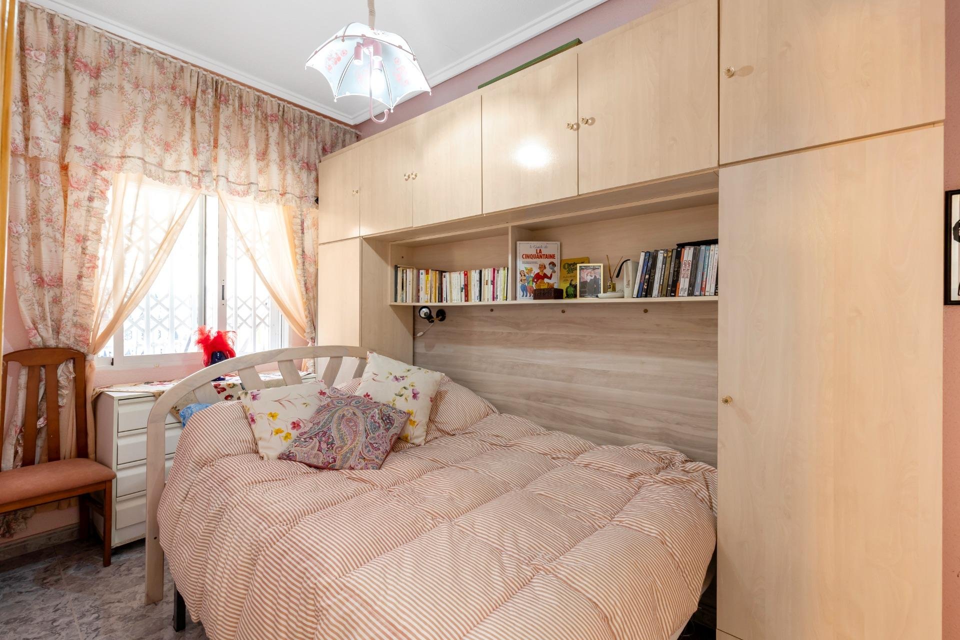 Reventa - Apartment -
Torrevieja - Centro - Muelle Pesquero