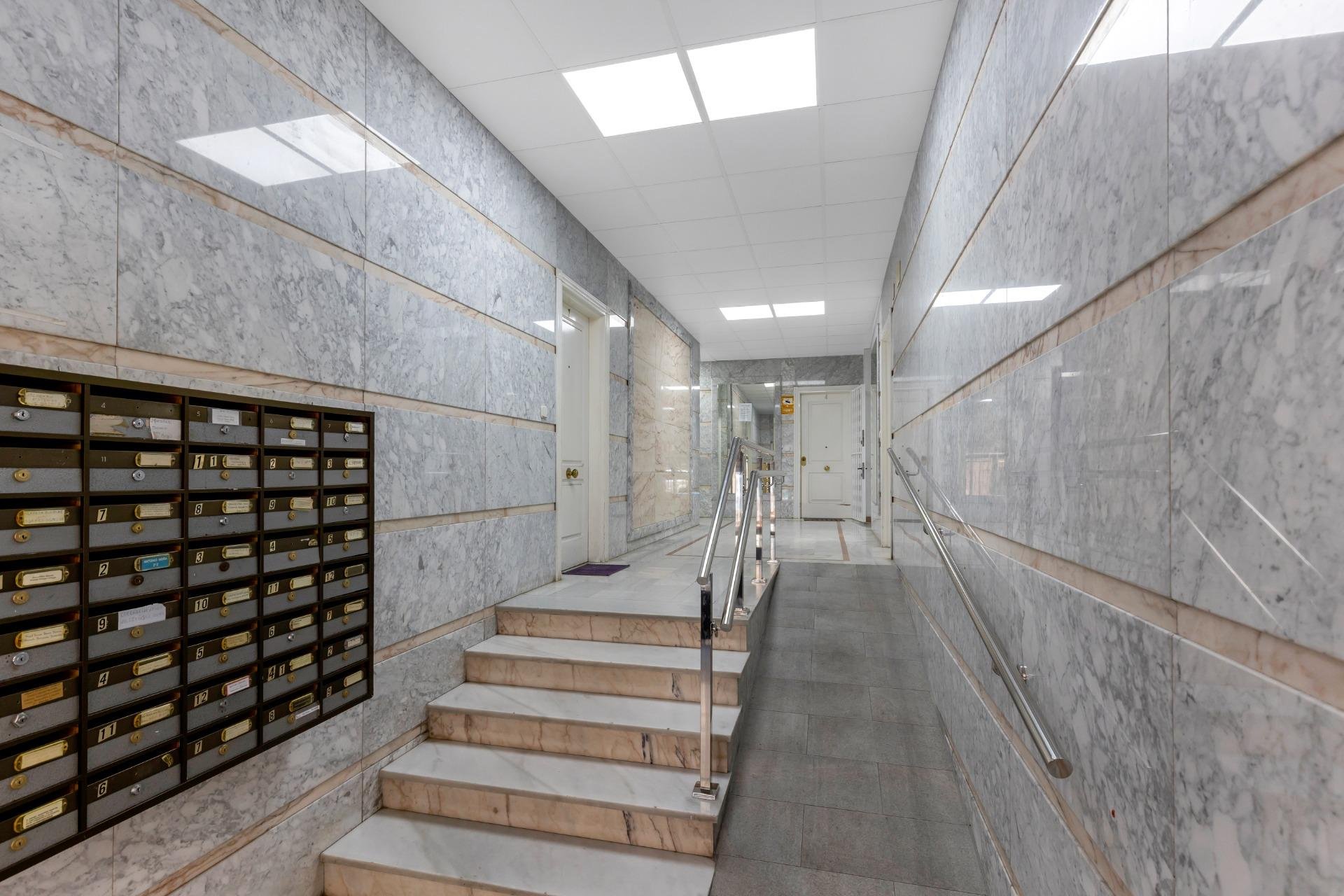 Reventa - Apartment -
Torrevieja - Centro - Muelle Pesquero